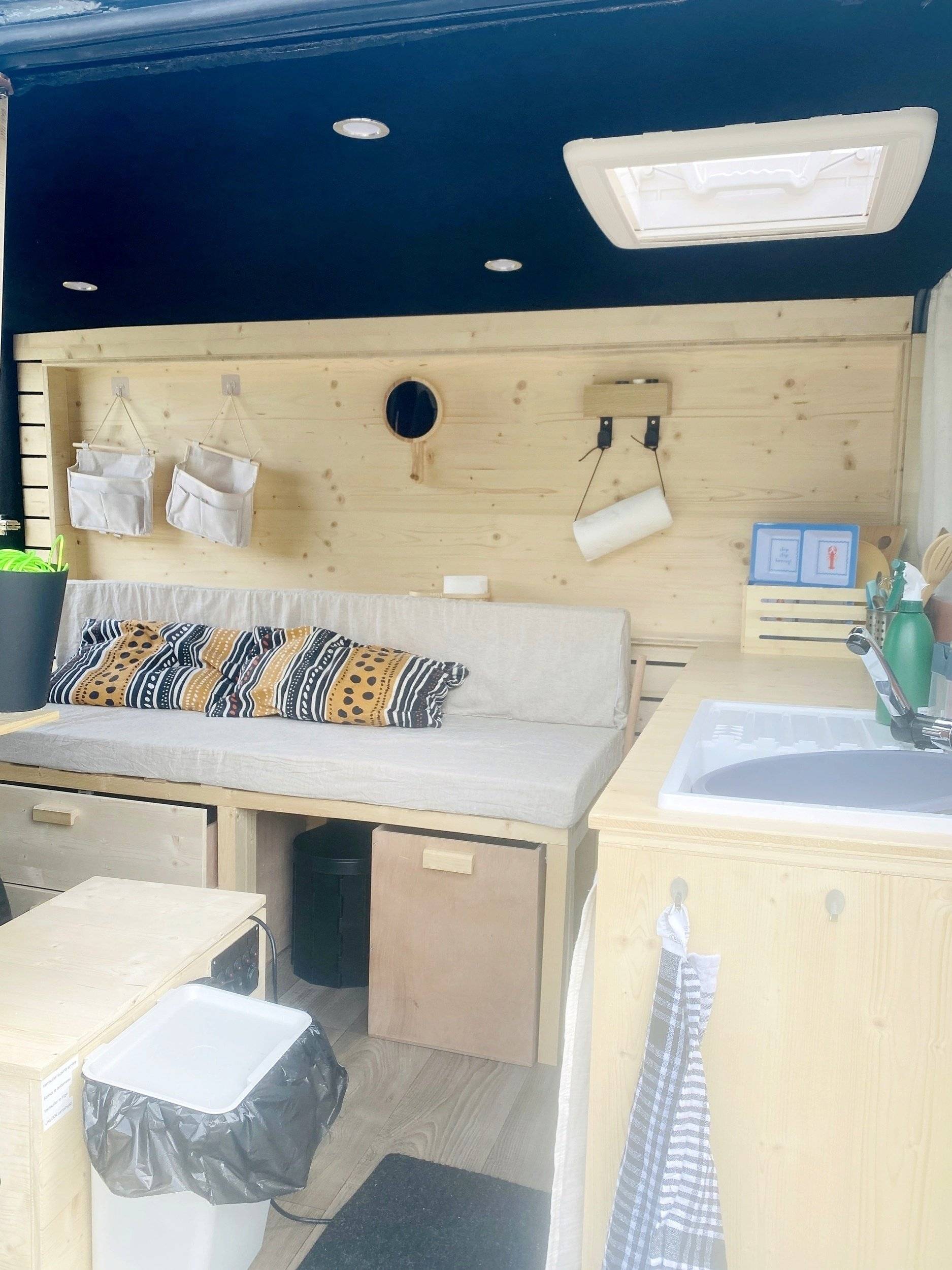 Eethoek Renault Master - Yescapa