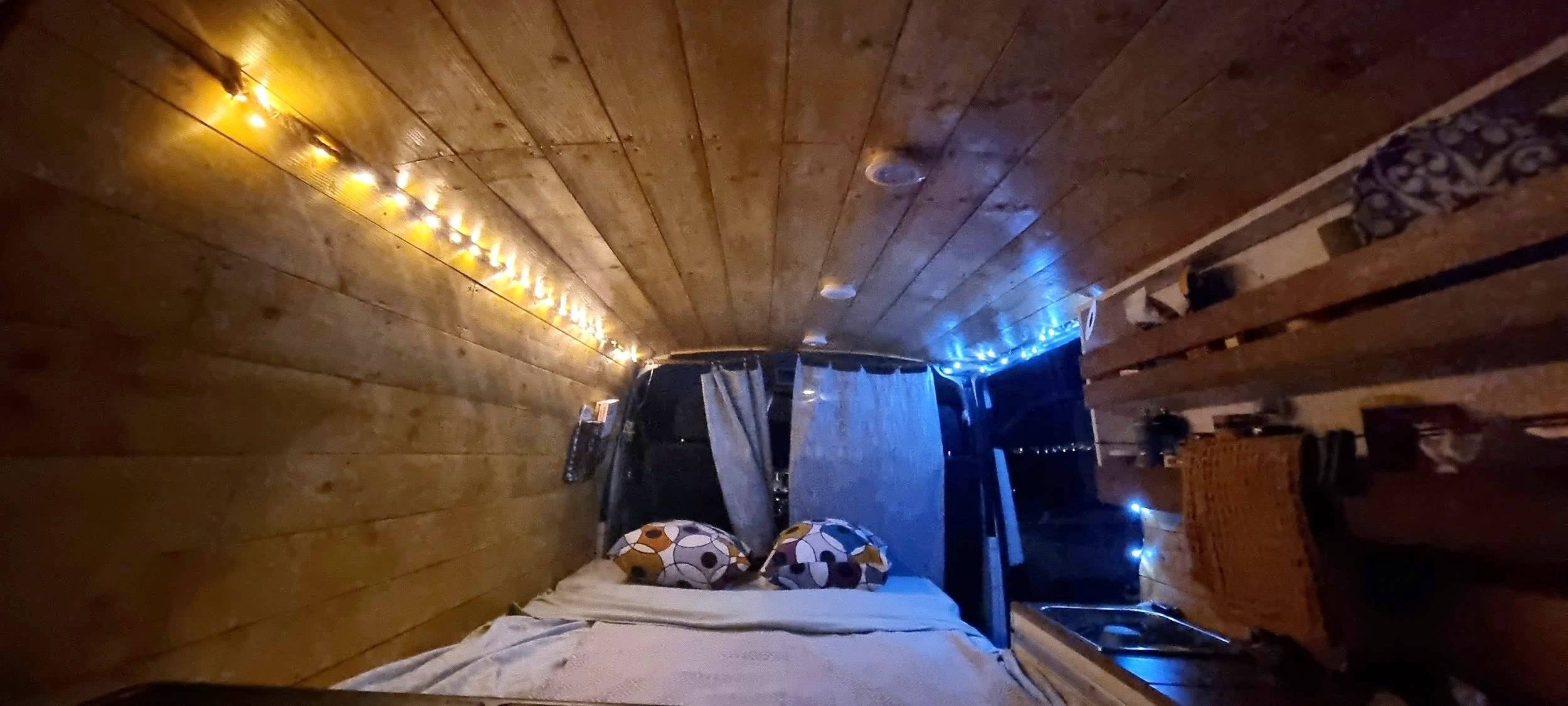 mobilier nomad 2,0 l 140 ch