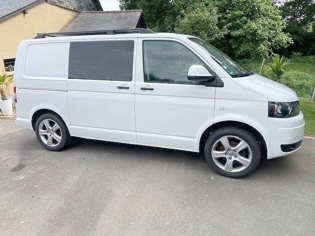 Volkswagen T5 2,0 l 102 ch