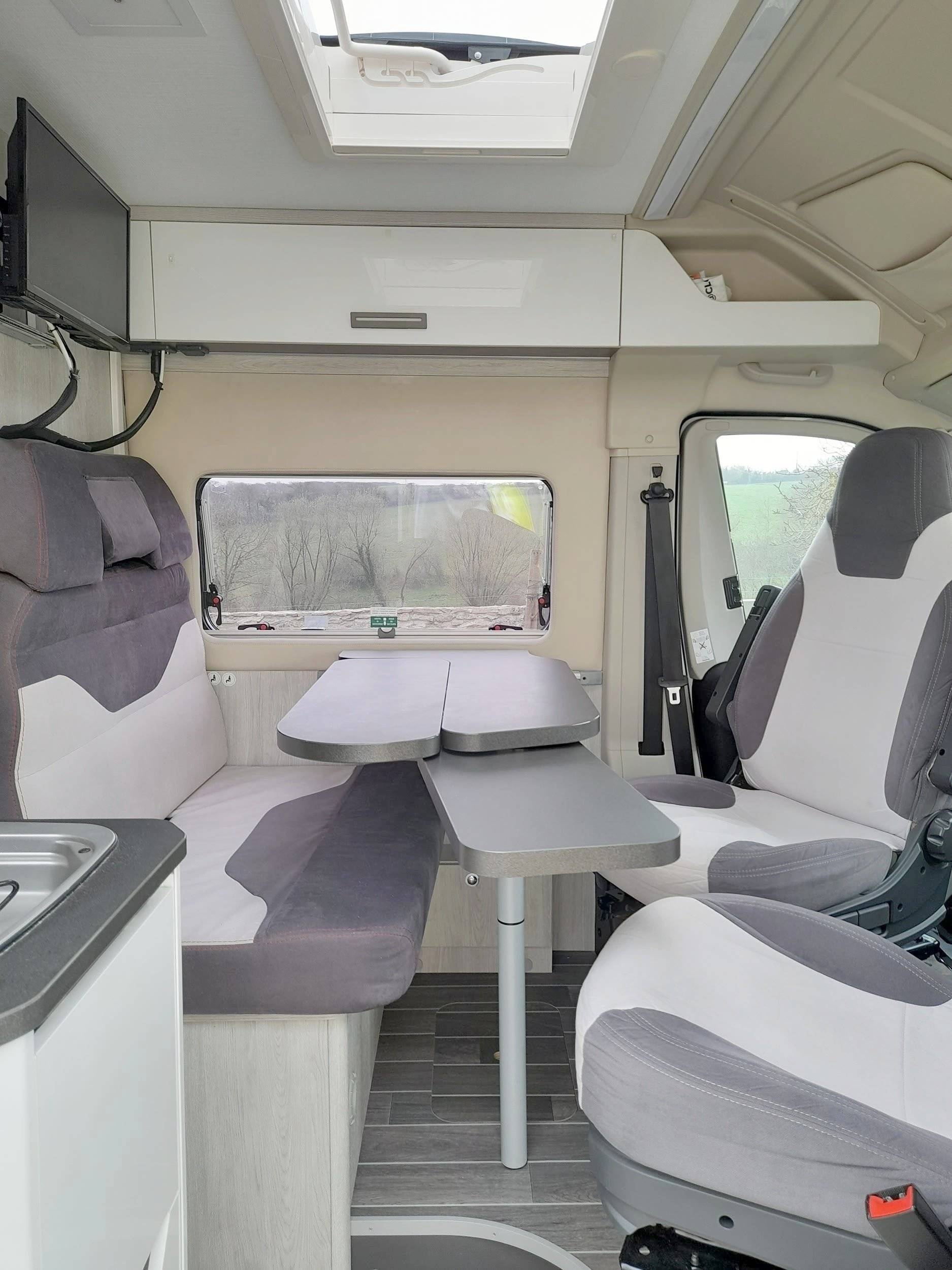 Menjador Fiat 35 light 2,4 l 140 ch. - Yescapa