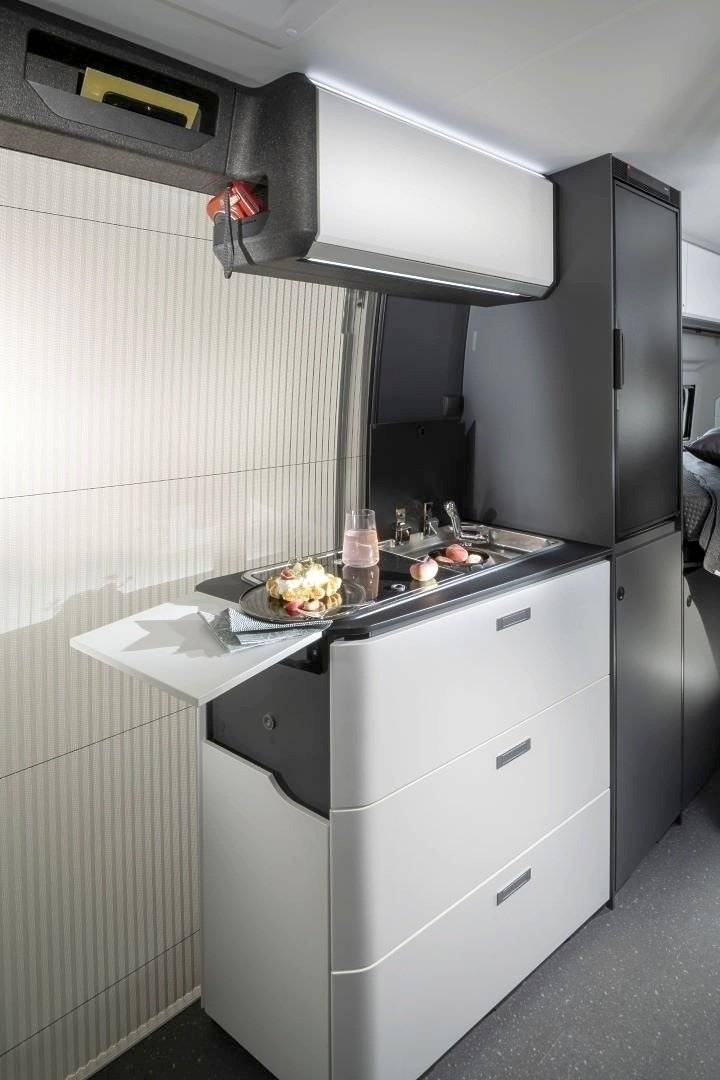 Adria Adria Twin PLUS 600 SPB Family