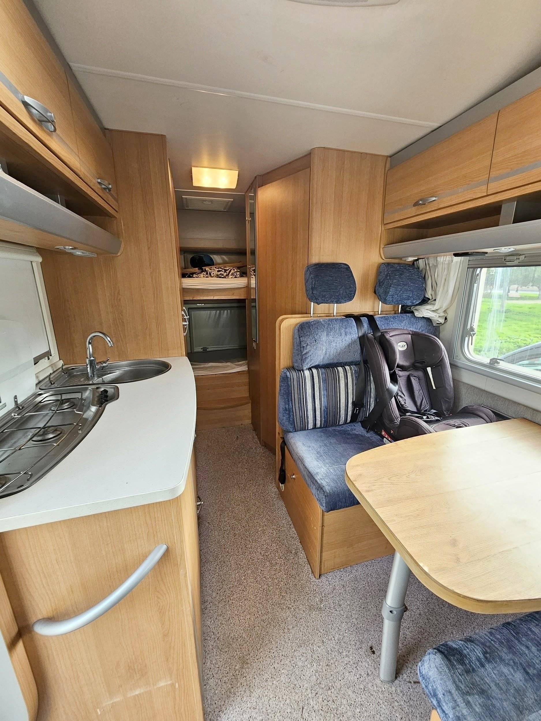 Menjador Fiat Ducato 2,3 130 ch - Yescapa