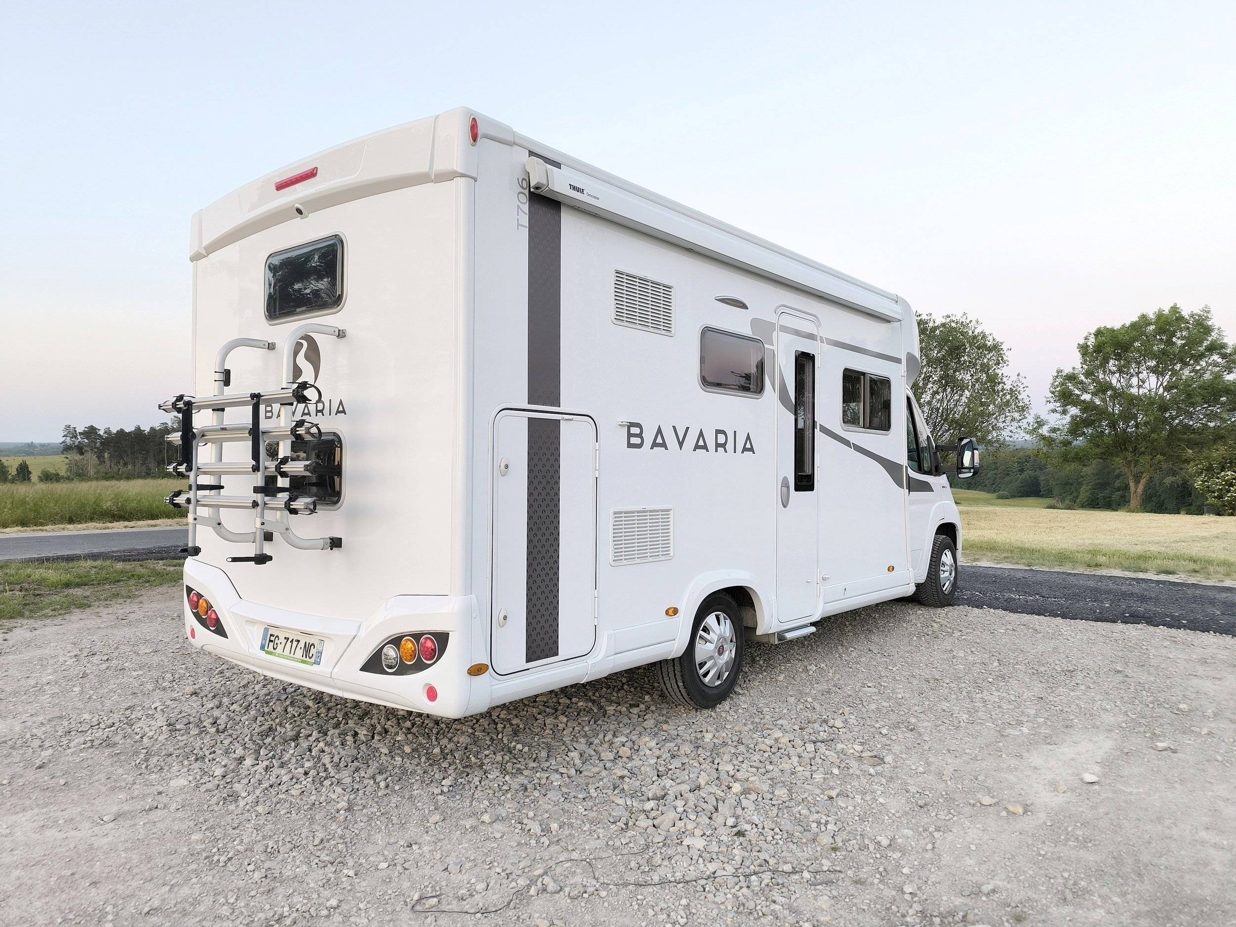 Bavaria T706 S