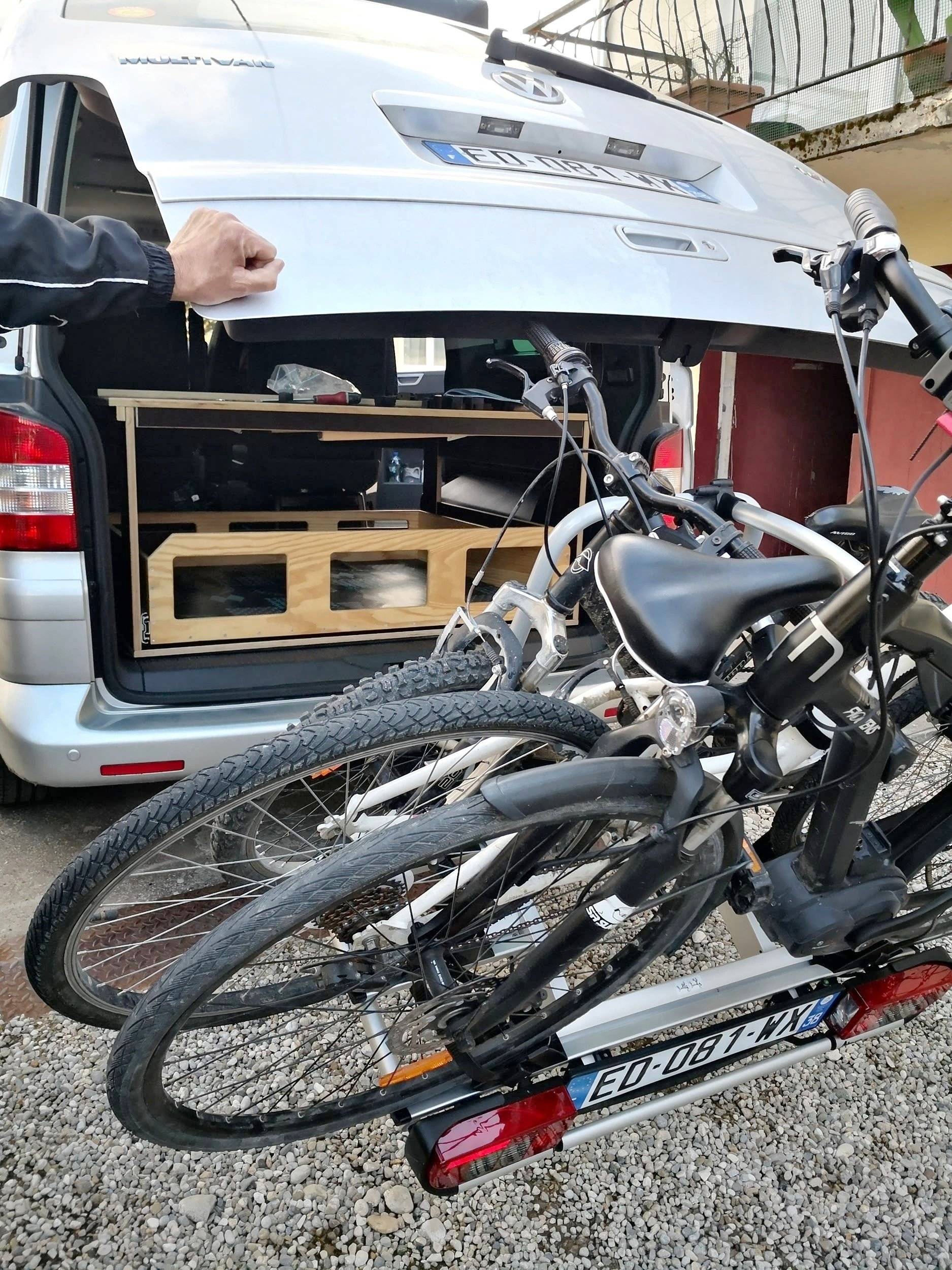 Volkswagen T5 2,5 l 130 ch