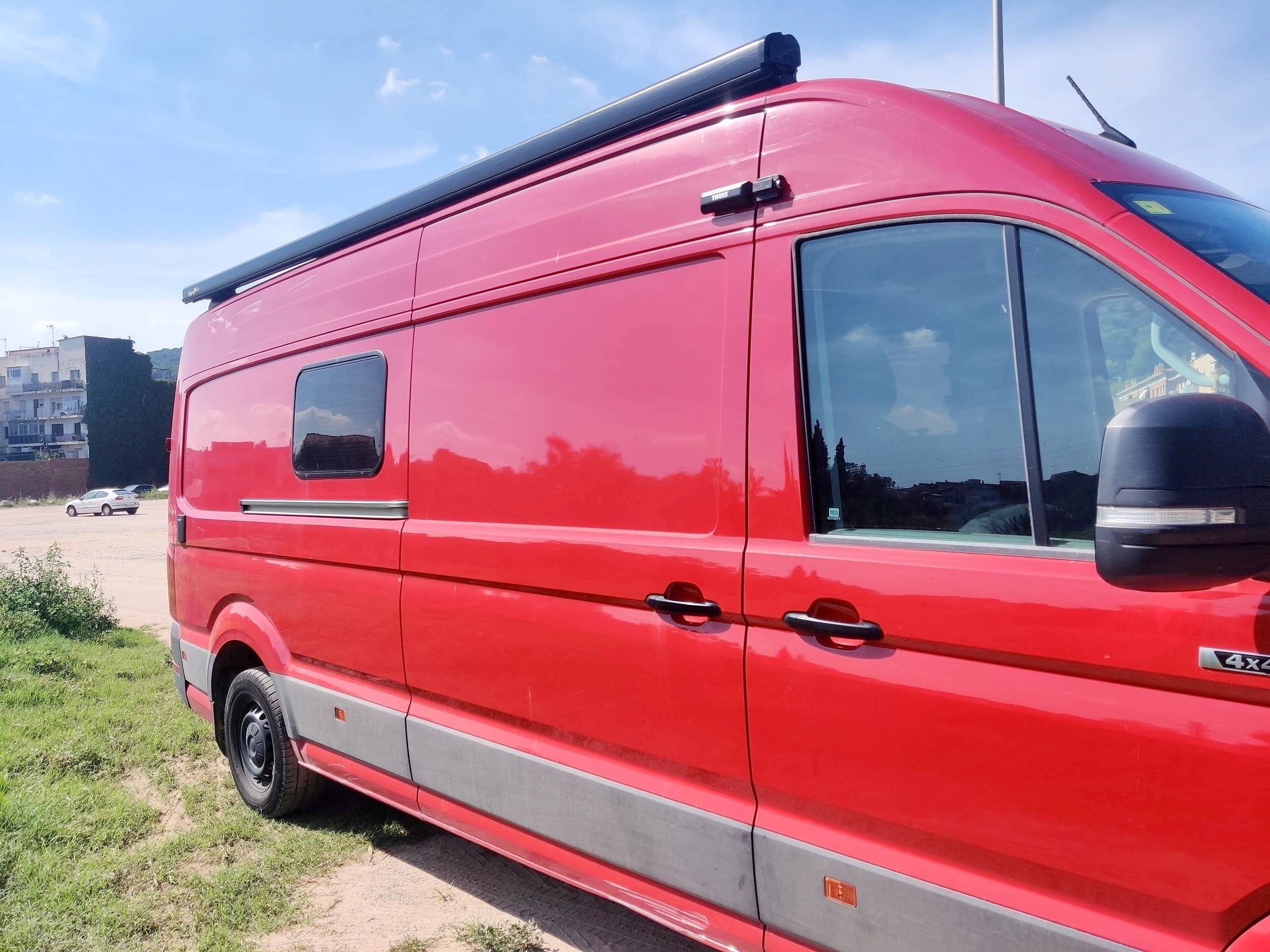 CAMPER ATTITUDE MAN TGE