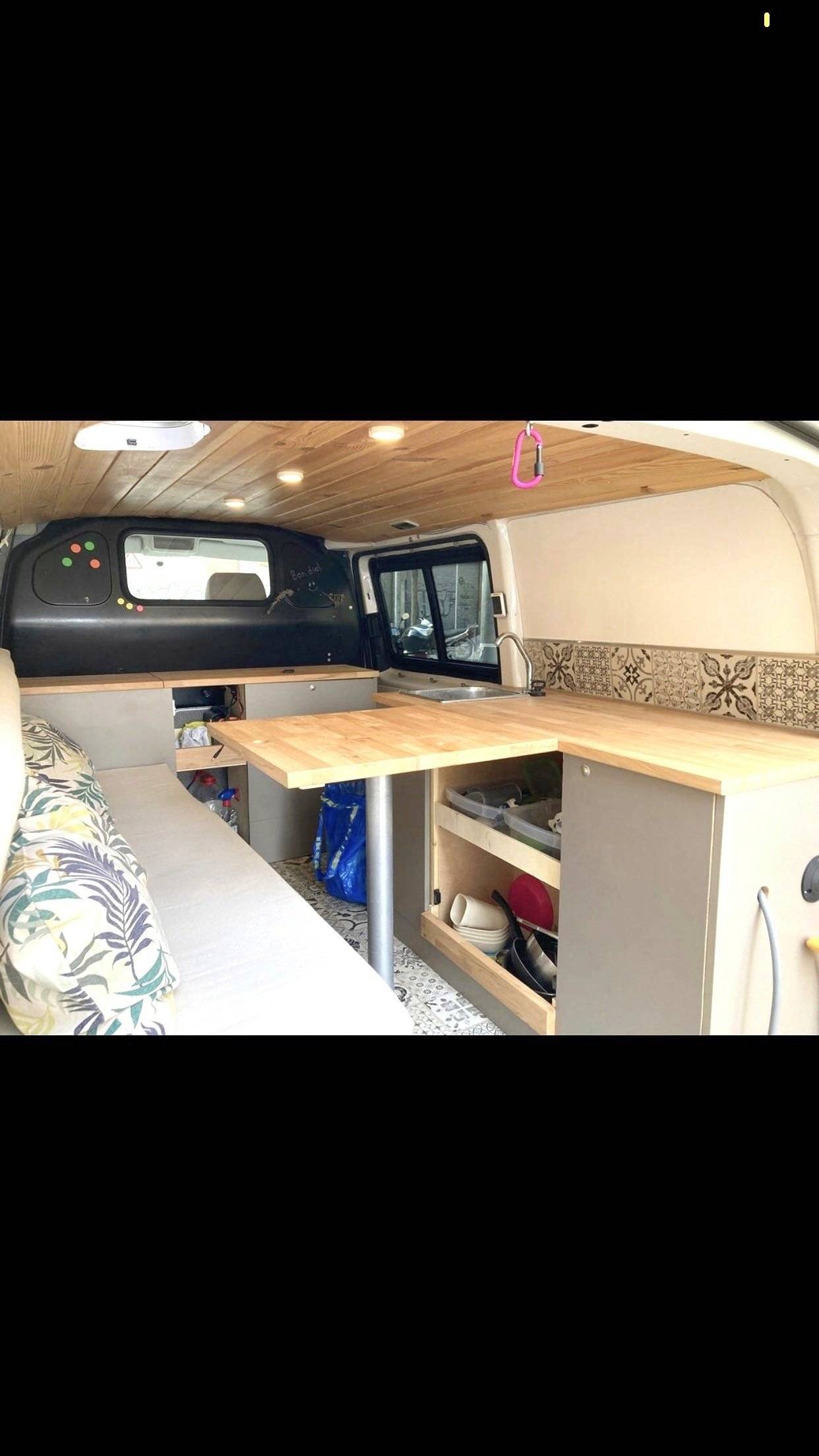 Volkswagen T5 2,0 l 140 ch