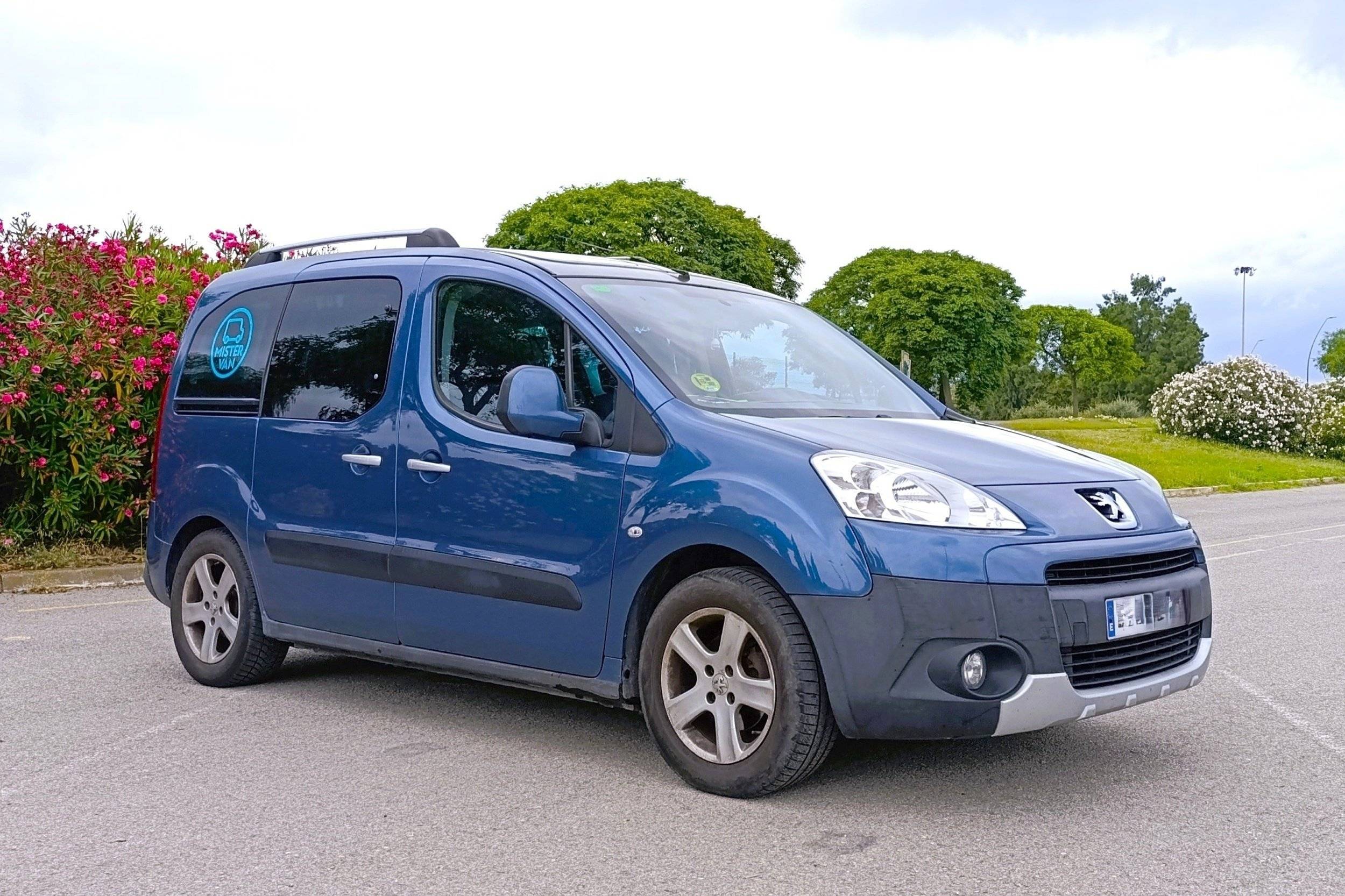 Cityvan Cityvan Court Confort Toit Relevable