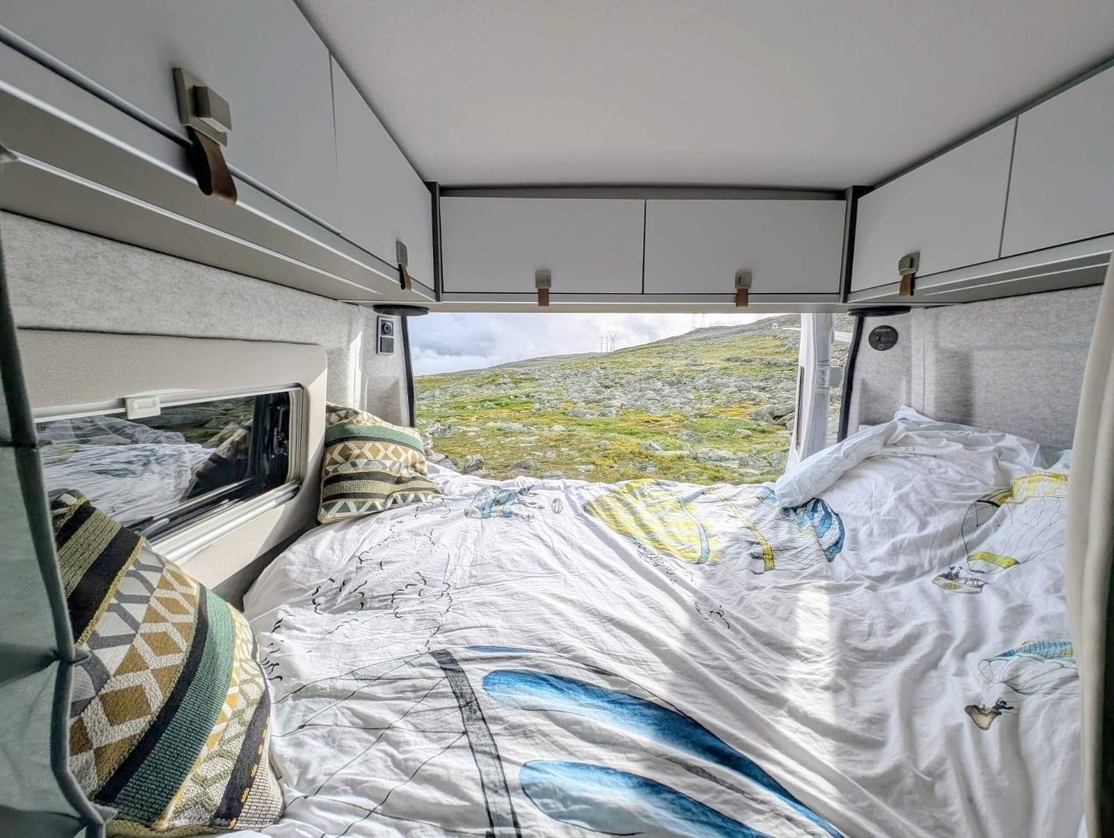 Berth Fiat Ducato 2,3 l Multijet 140 - Yescapa