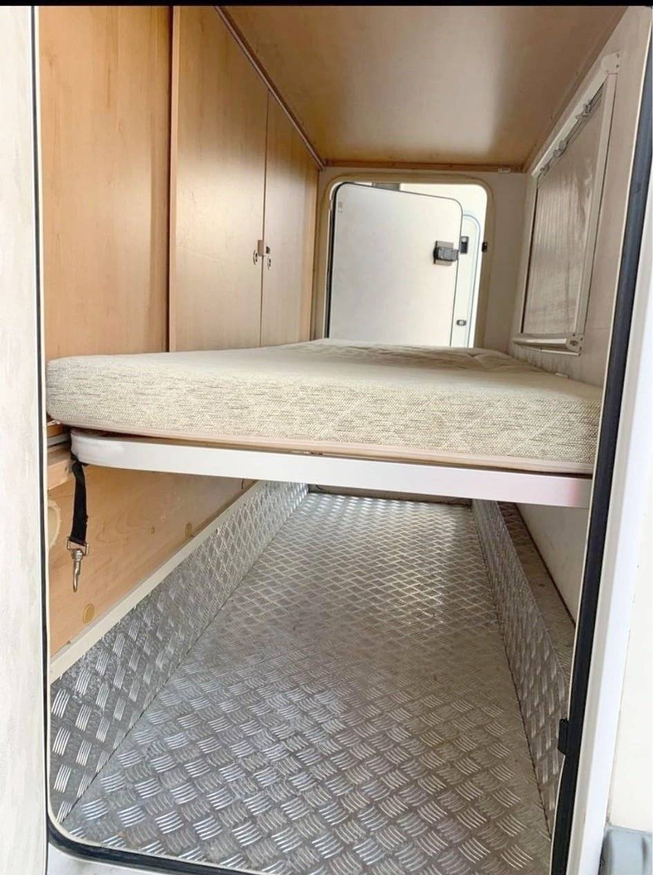 Mclouis McLouis Tandy