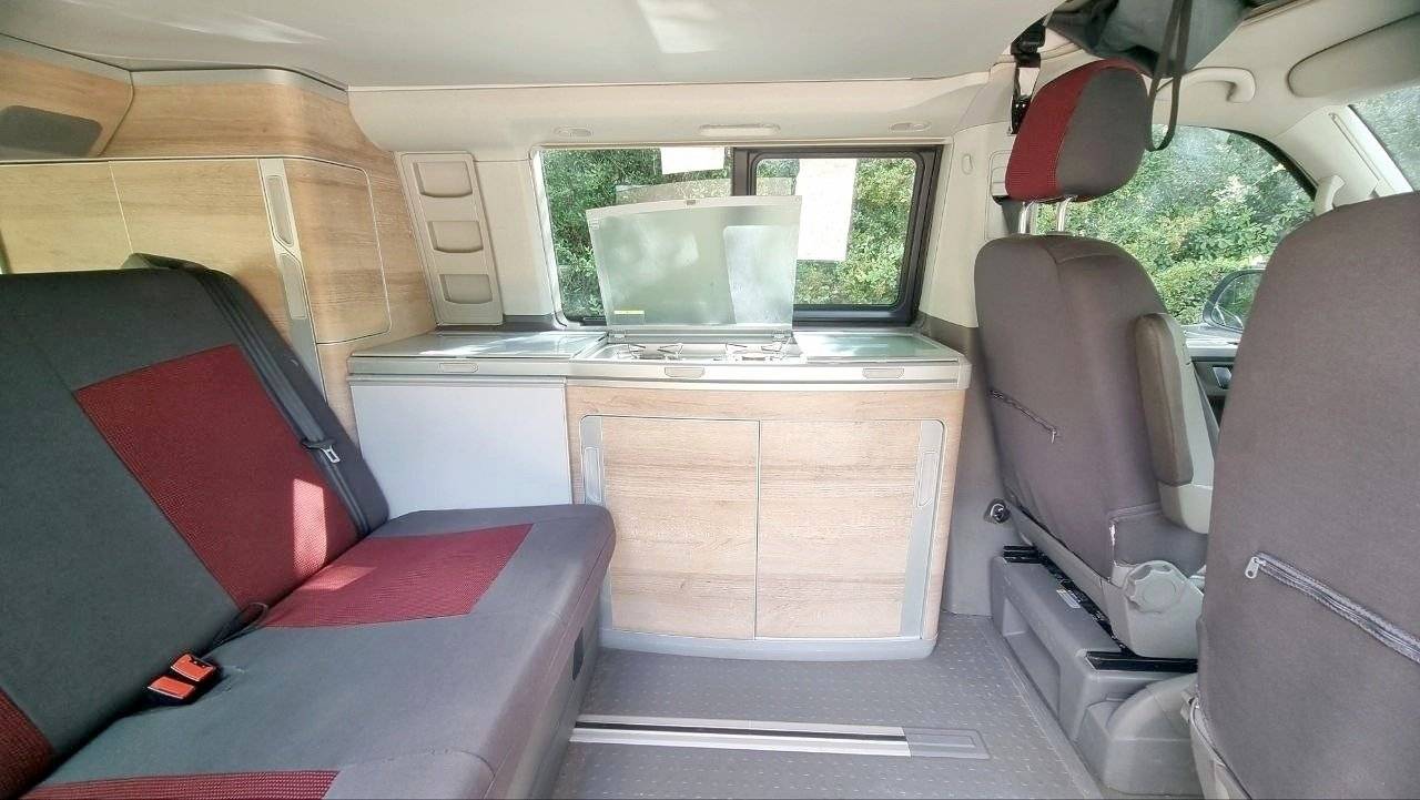 Volkswagen Volkswagen T6 California COAST