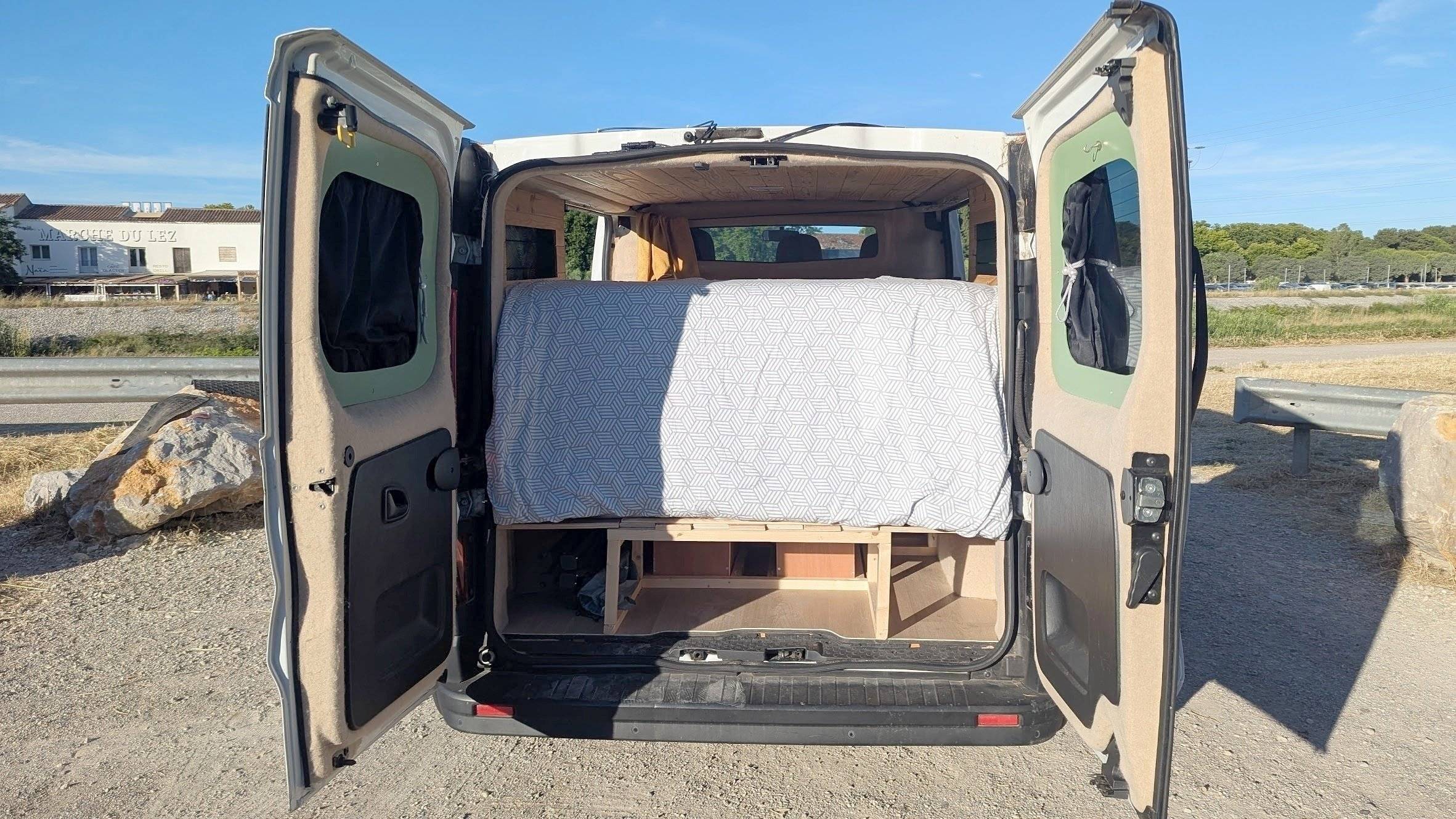 Le van de Simon -  Opel Vivaro L1H1