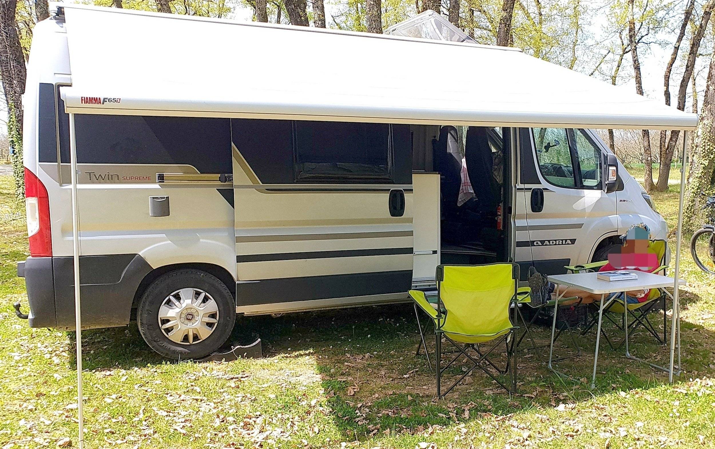 Adria ADRIA TWIN 600 SPB SUPREM