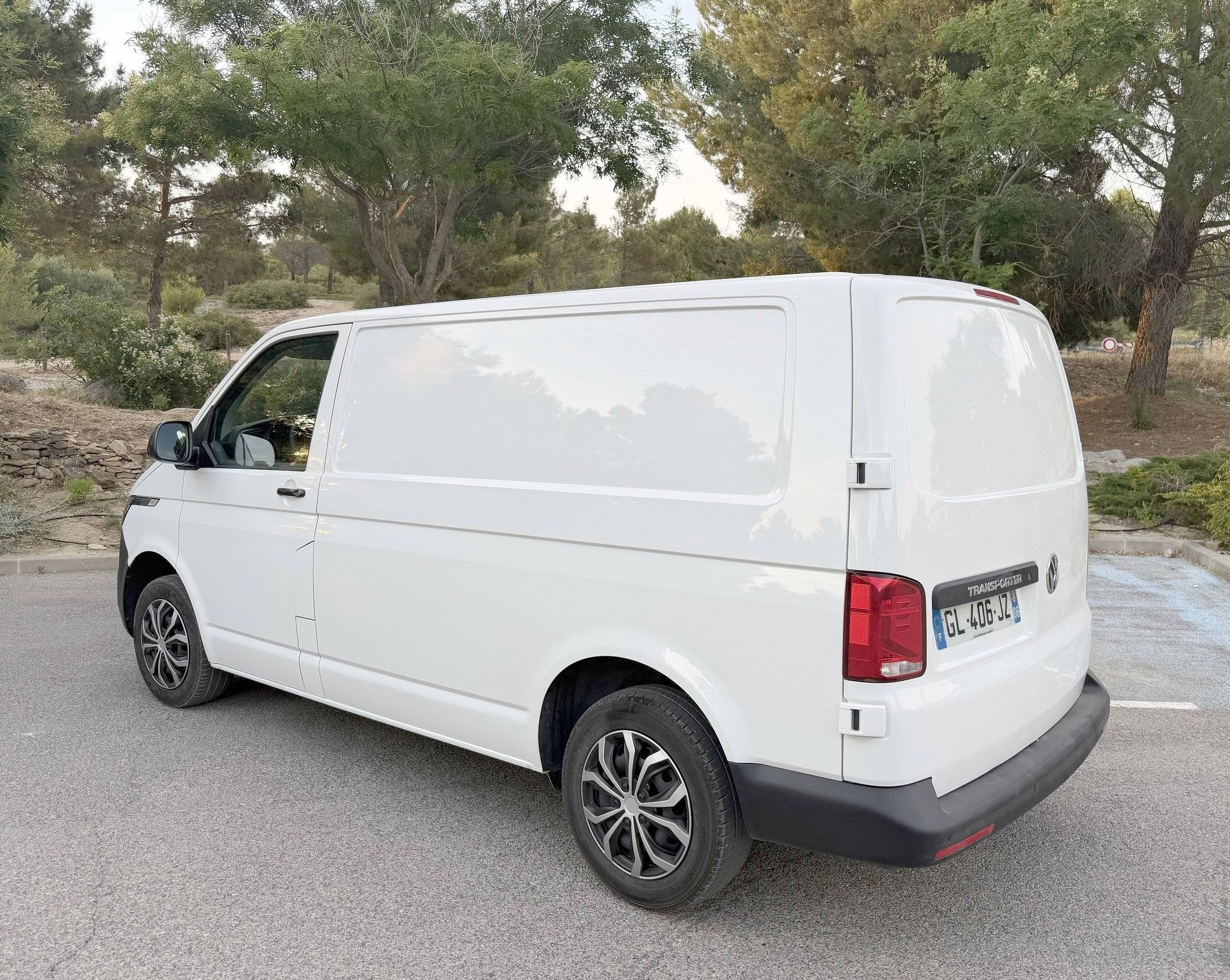 Alpes Camping-Car Transporter 2,0L 102 ch