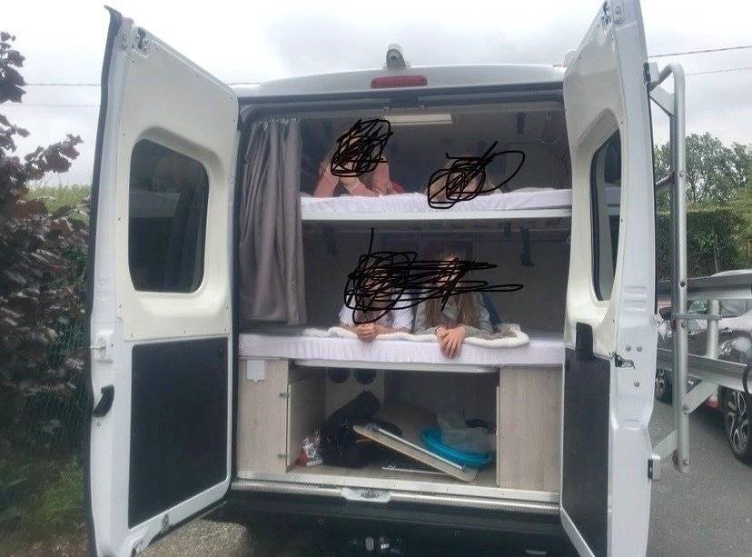 Font Vendôme Leadervan Duo