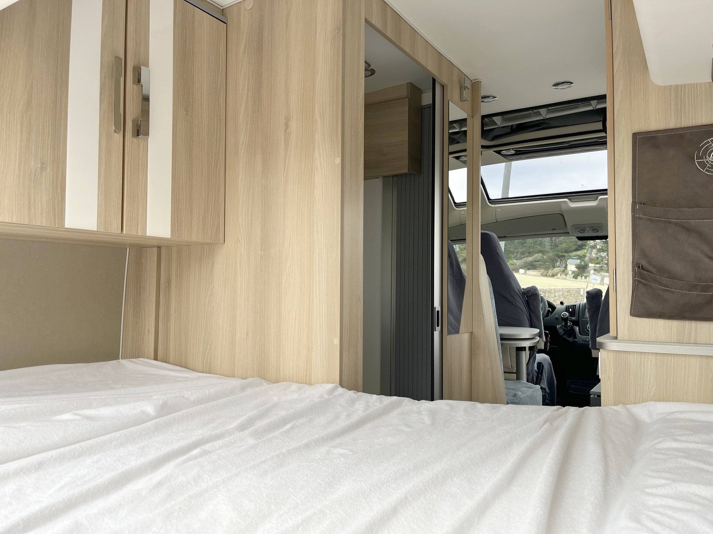 Schlafplätze Peugeot Boxer 3 l 160 ch - Yescapa