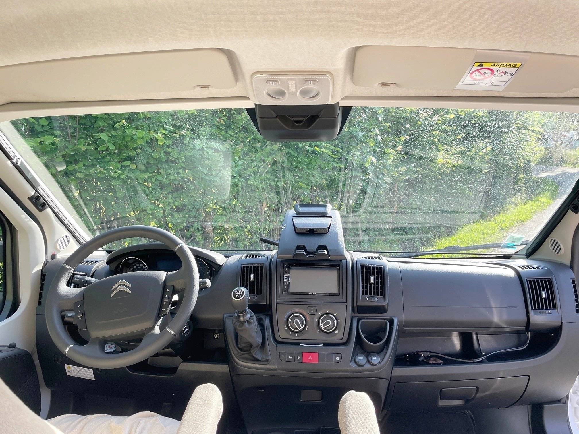 Pössl Summit 600 plus