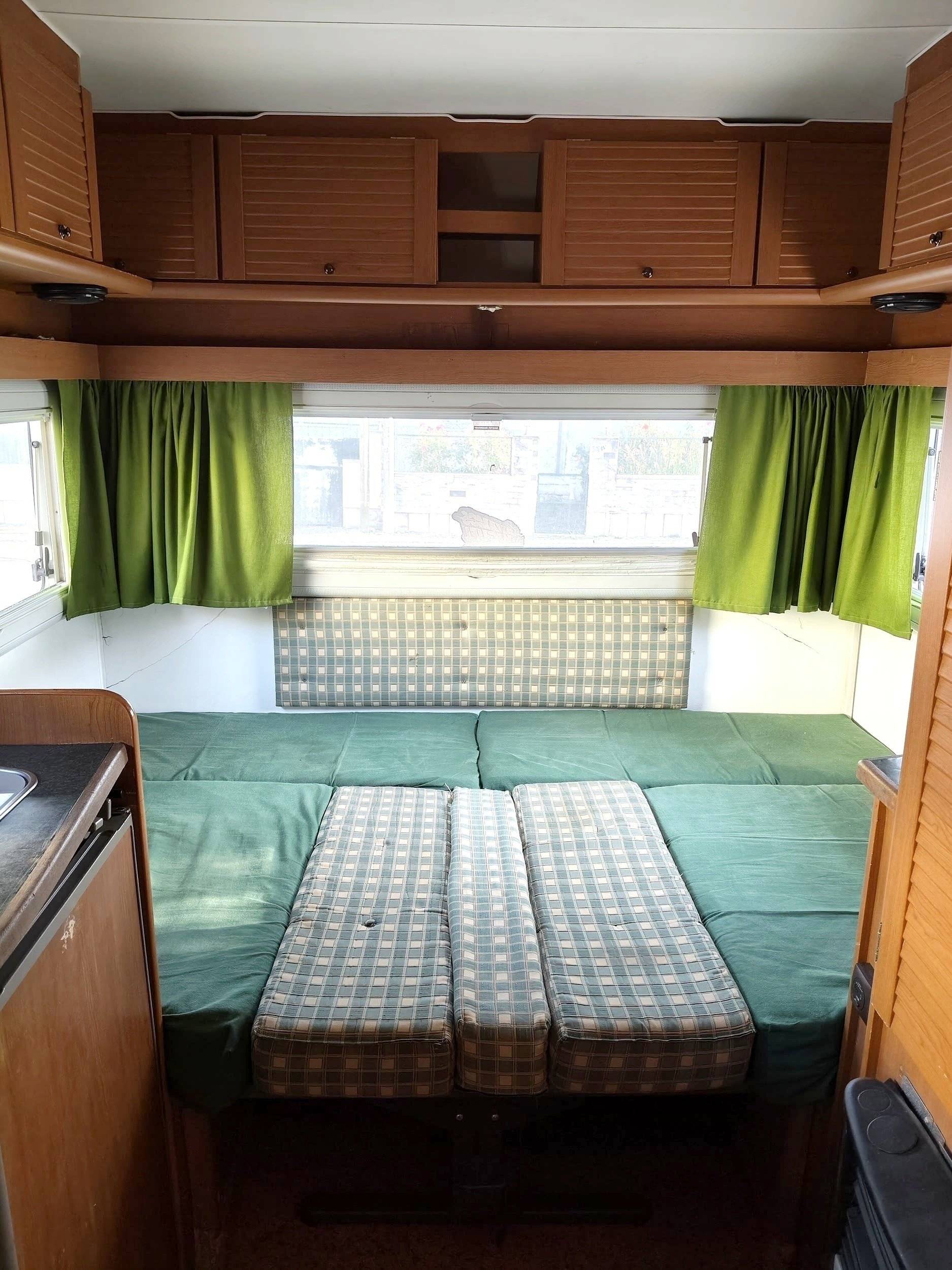 Berth Fiat Fiat Ducato 10 - Yescapa