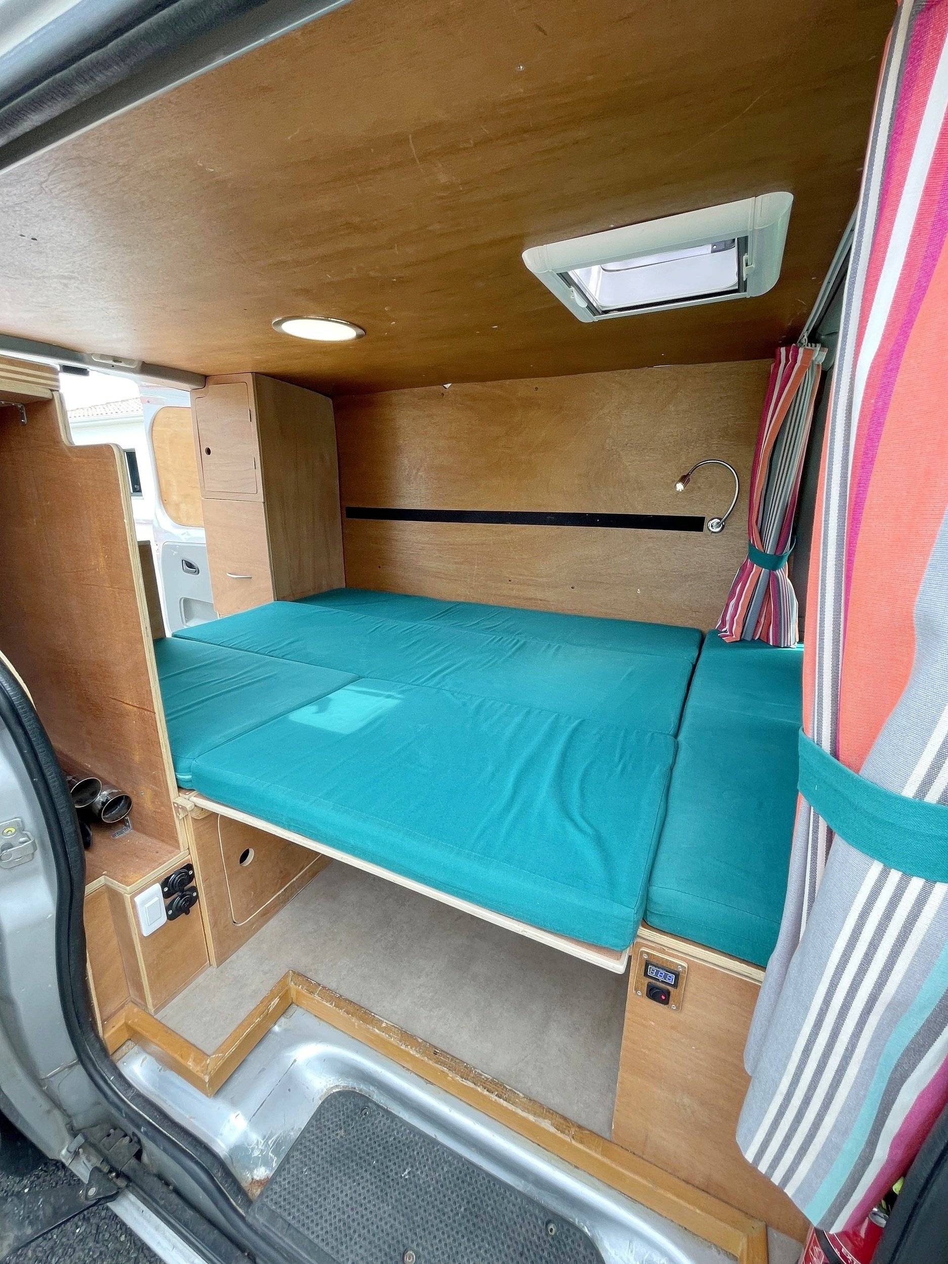 C'est moi Trafic 2,0 l dCi 115 ch