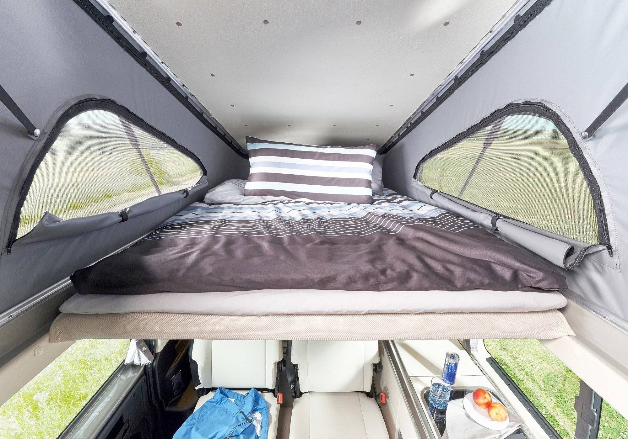 Schlafplätze Volkswagen Transporter T6 2,0 l 150ch - Yescapa