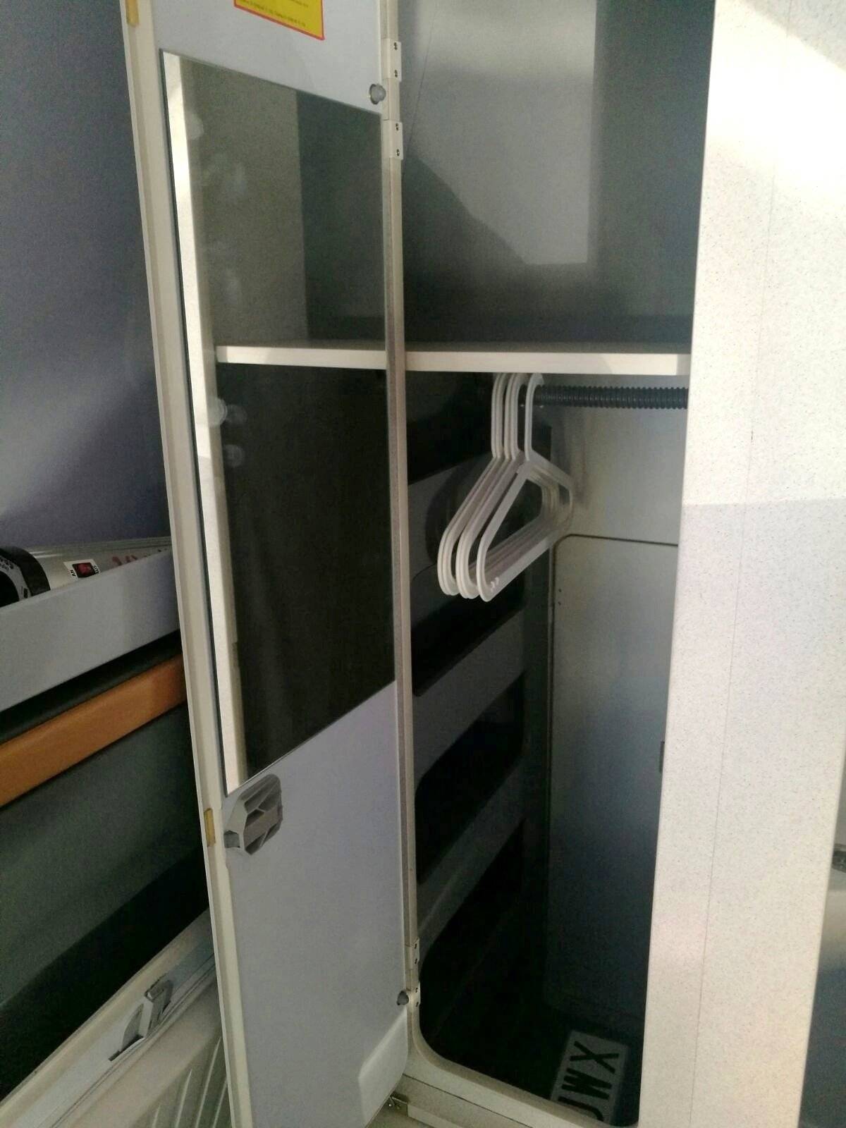 Mercedes Sprinter James Cook