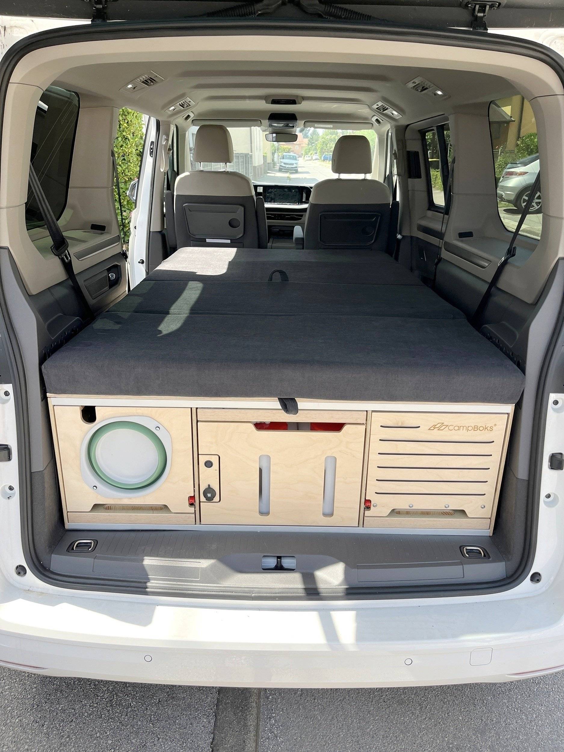 Volkswagen California Camper