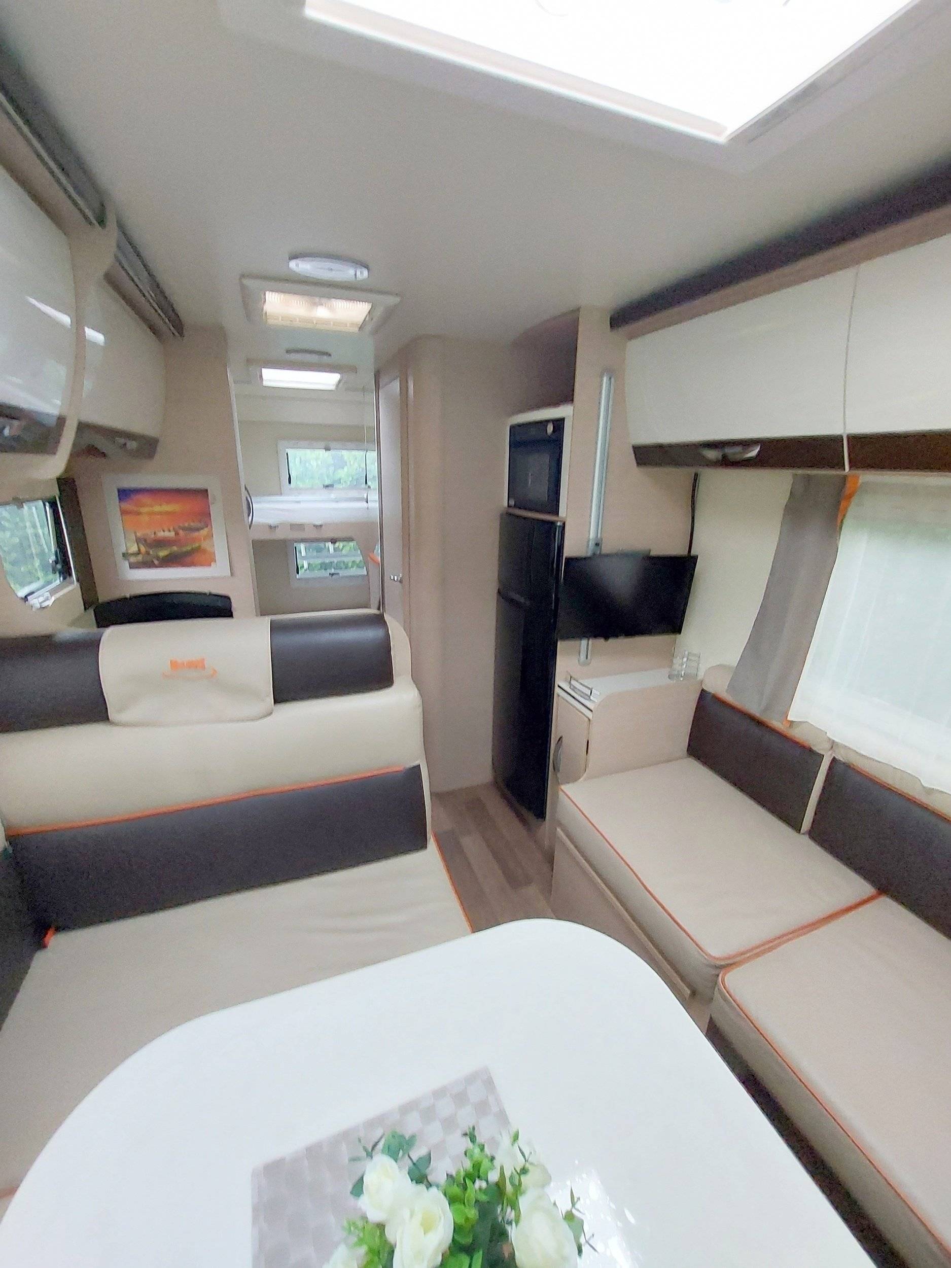 MC LOUIS GOLD NEVIS 22