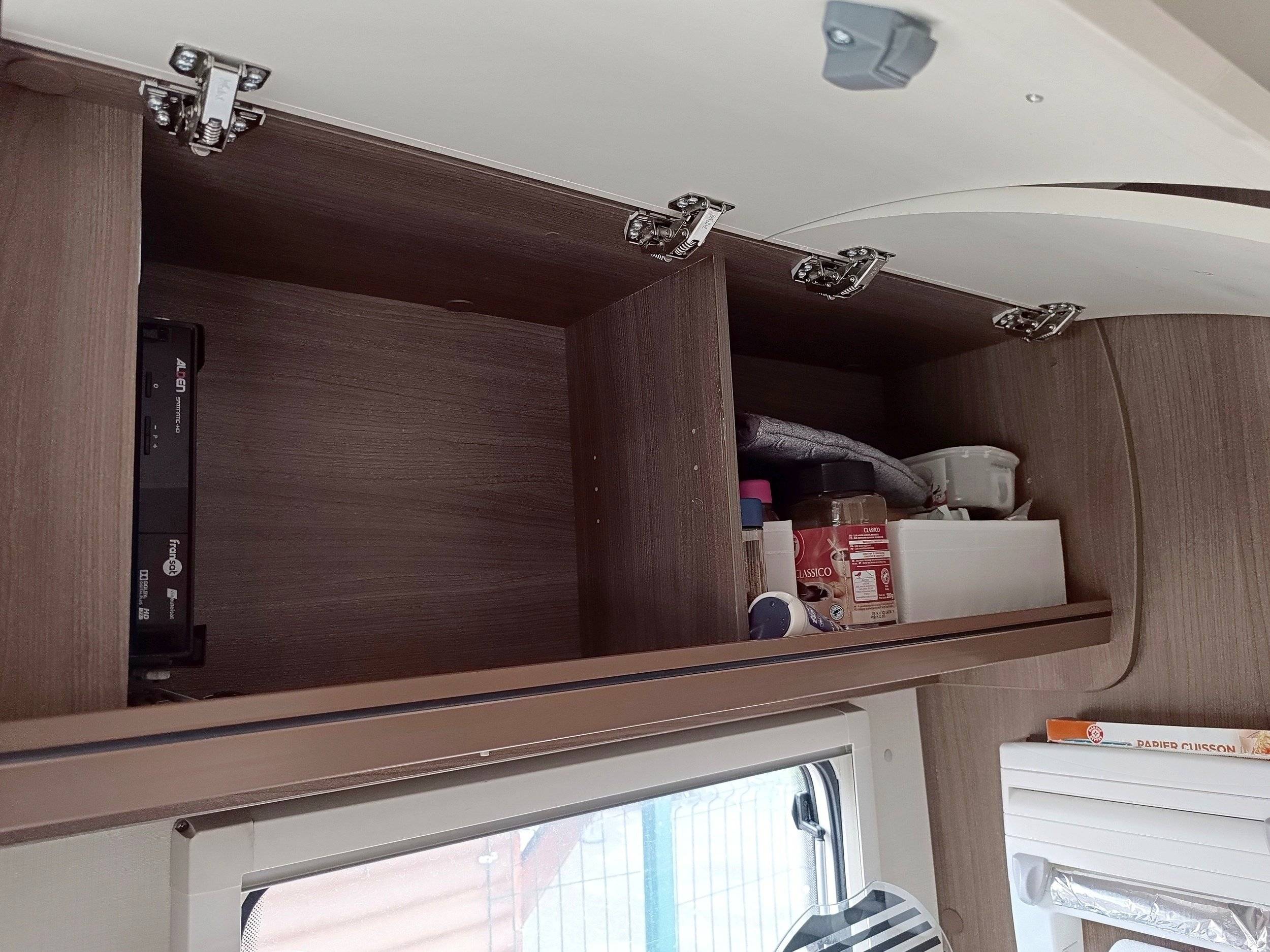 Challenger ford transit