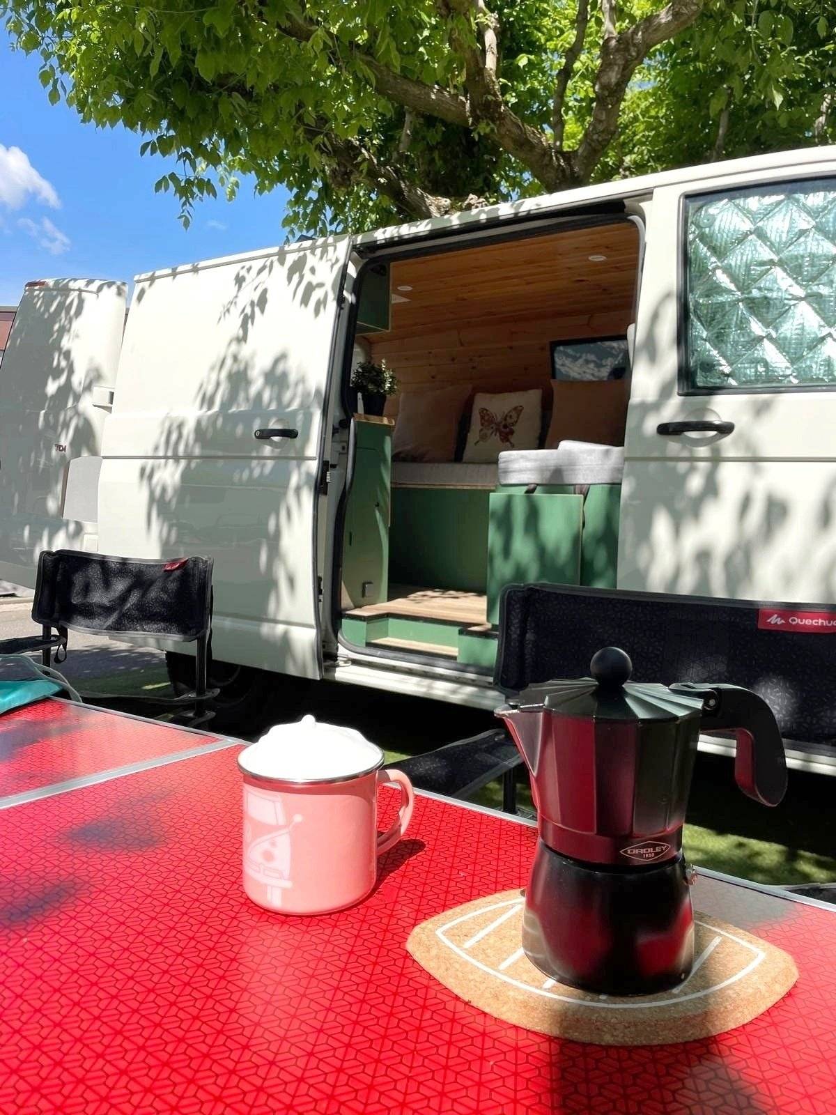 Volkswagen Transporter T5 2.5TDI