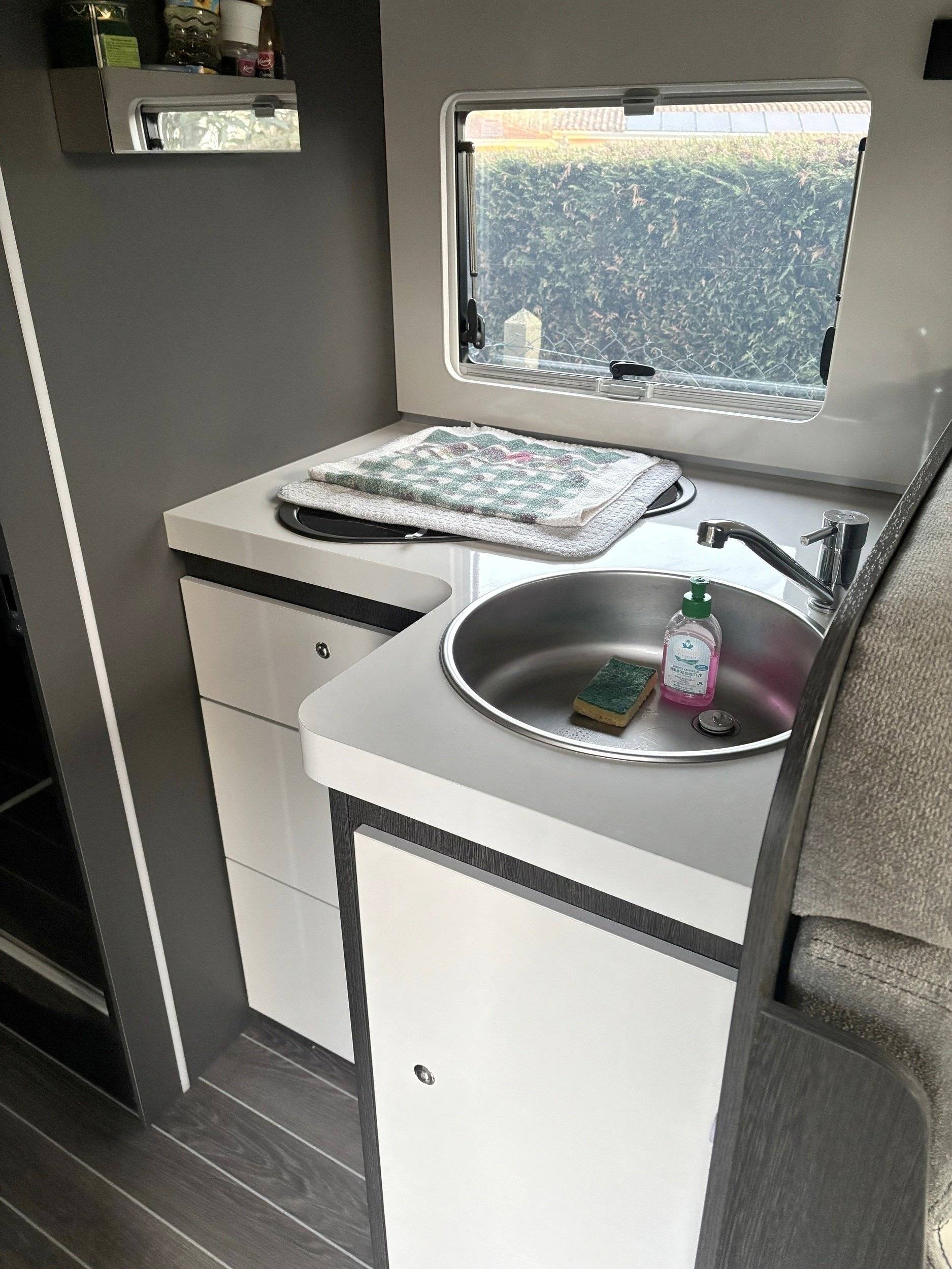 Ford Transit 2,0 l 170 ch