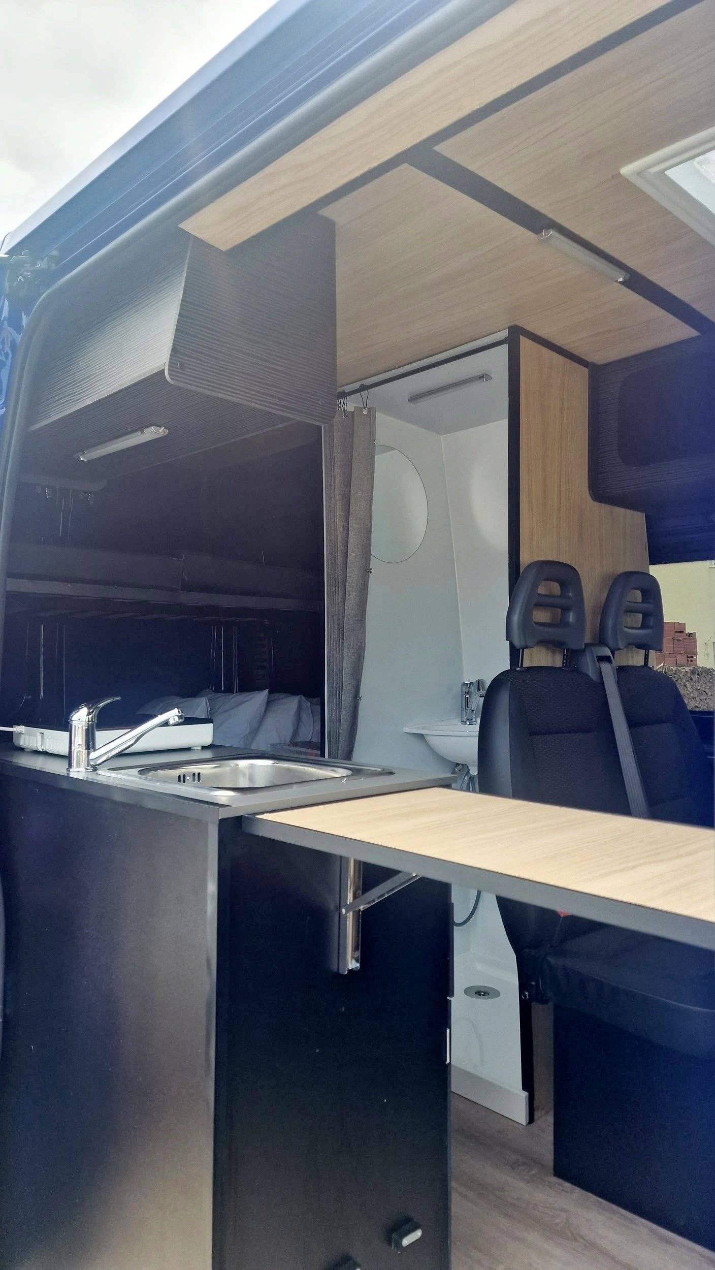 Peugeot Boxer 2,2 l 120 ch.