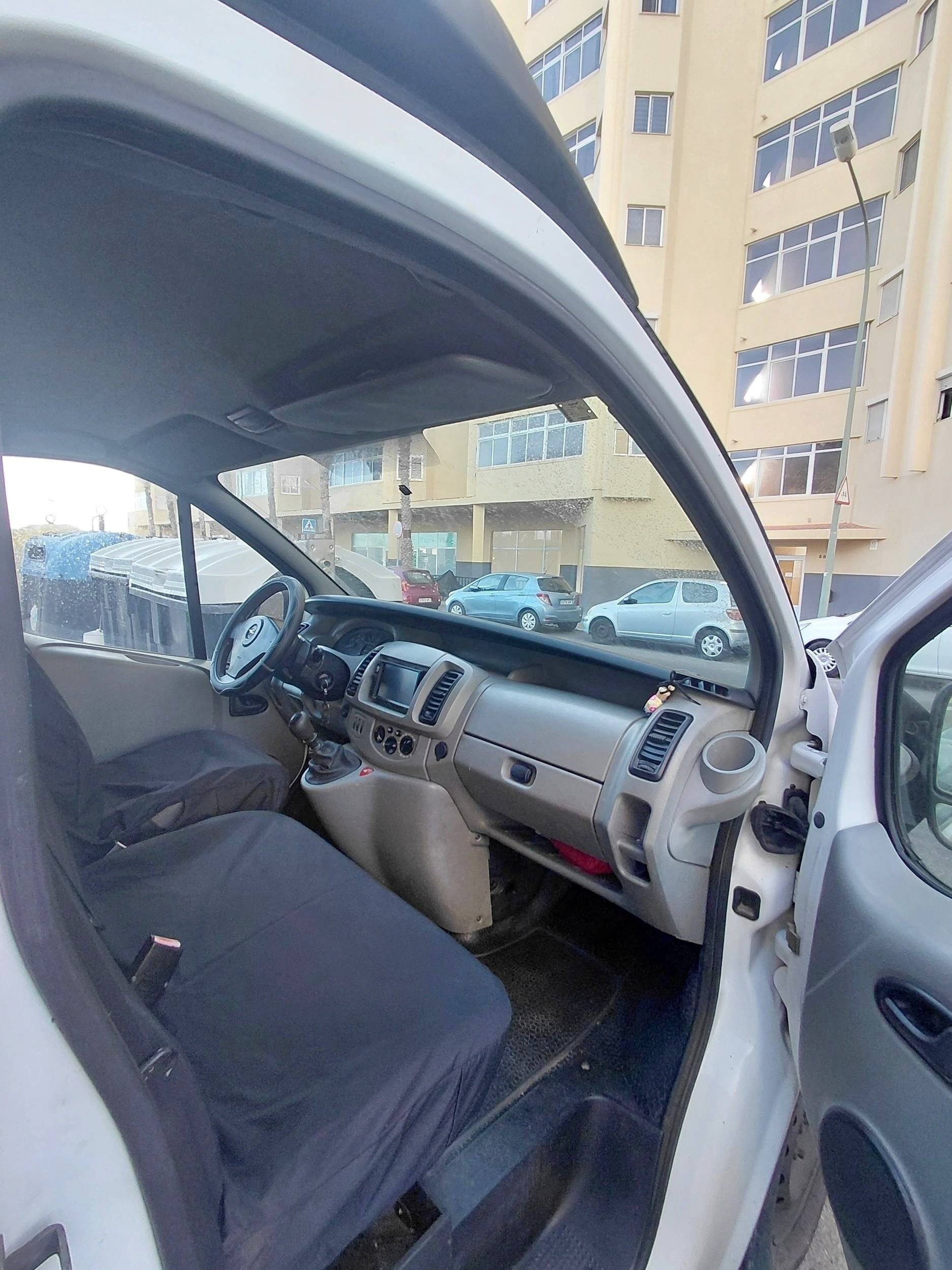 Camper Track opel vivaro L1h2
