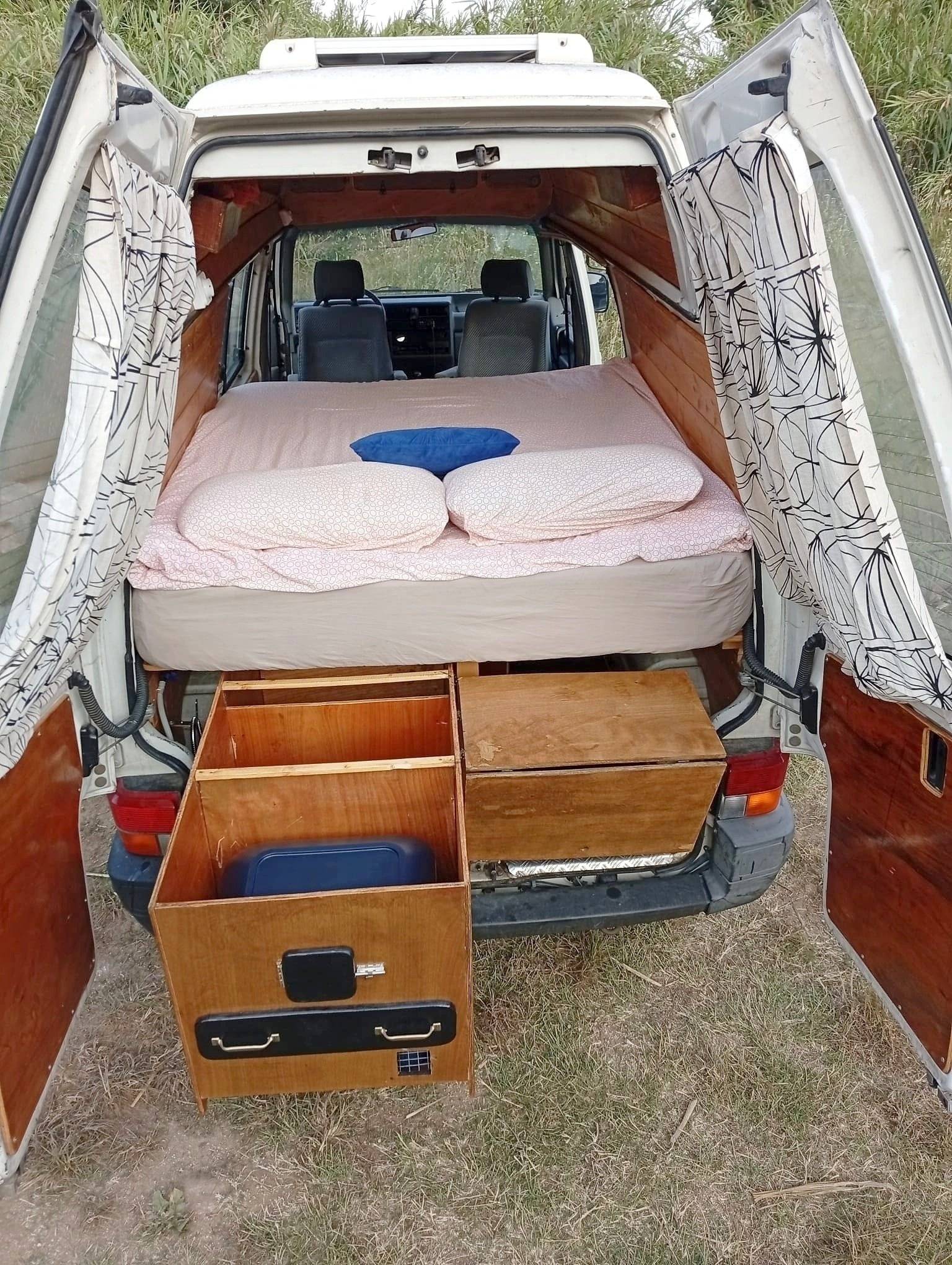 Couchages Volkswagen T4 kombi - Yescapa