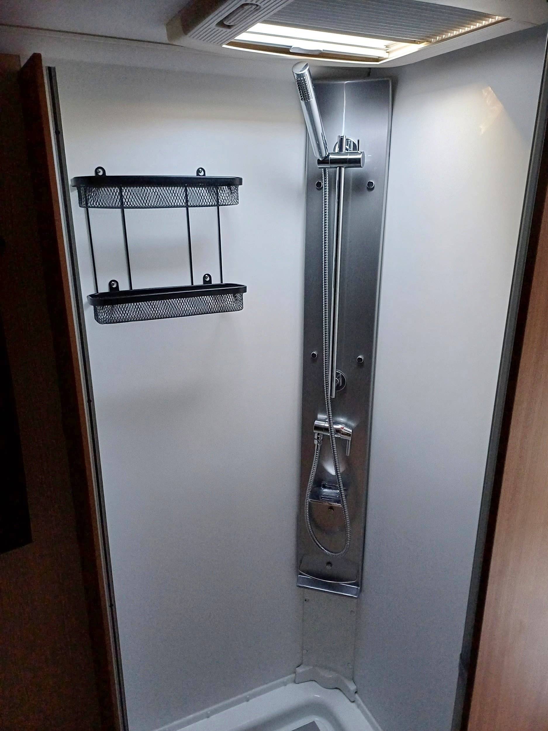 Pilote G740 aventura