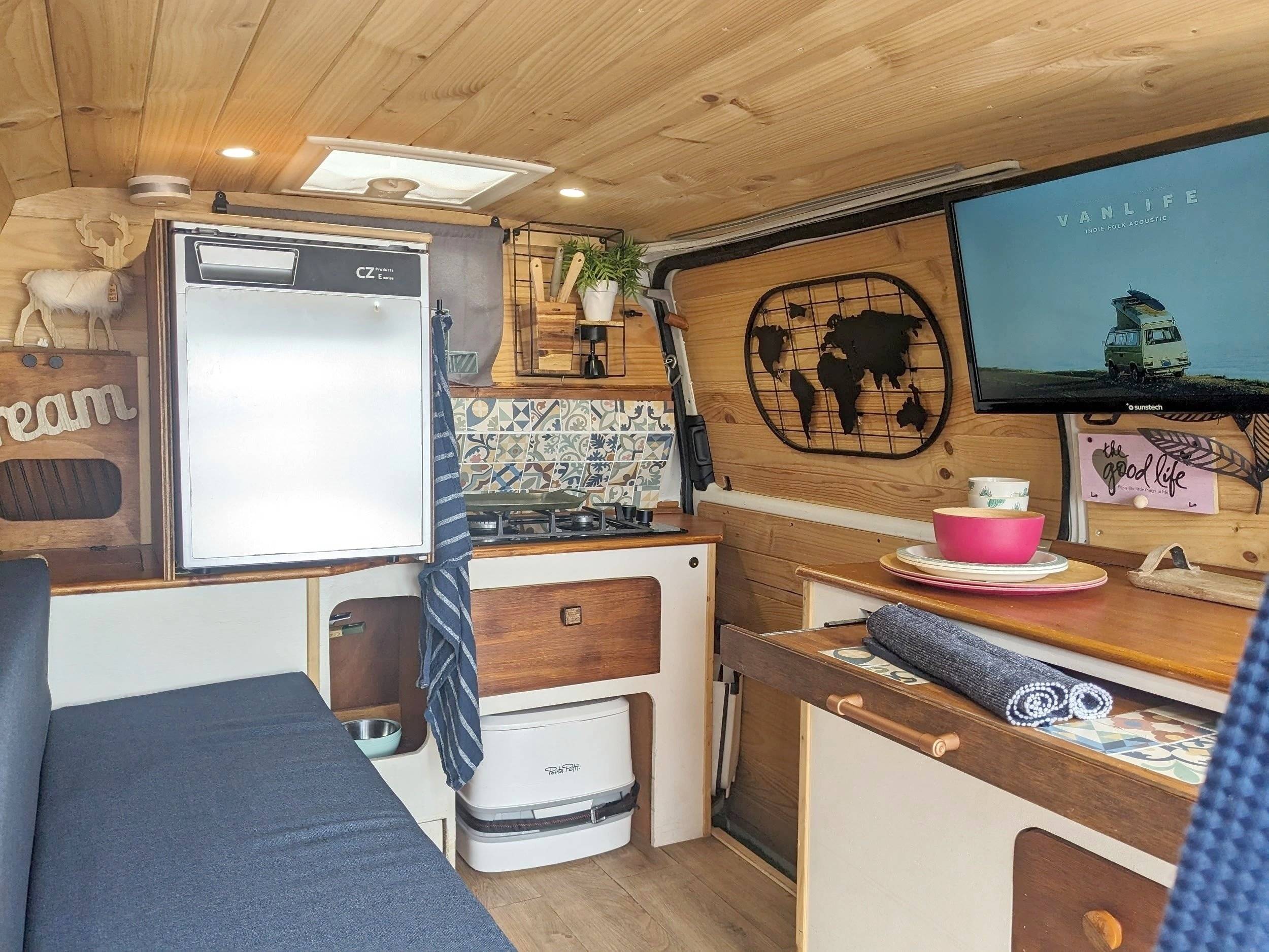 Volkswagen Transporter T4 2.4D