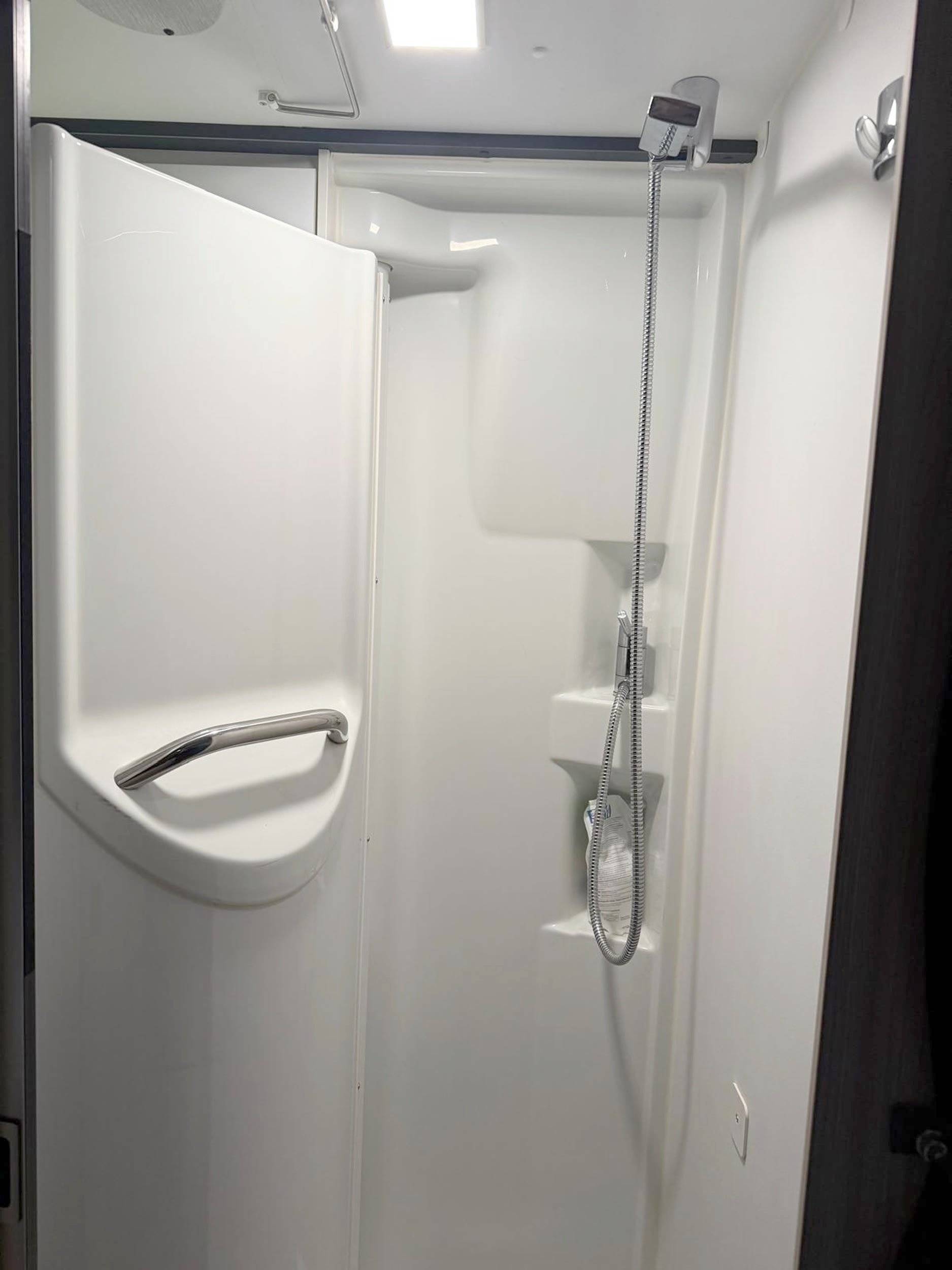 Adria ADRIA TWIN 600 SPB FAMILY PLUS