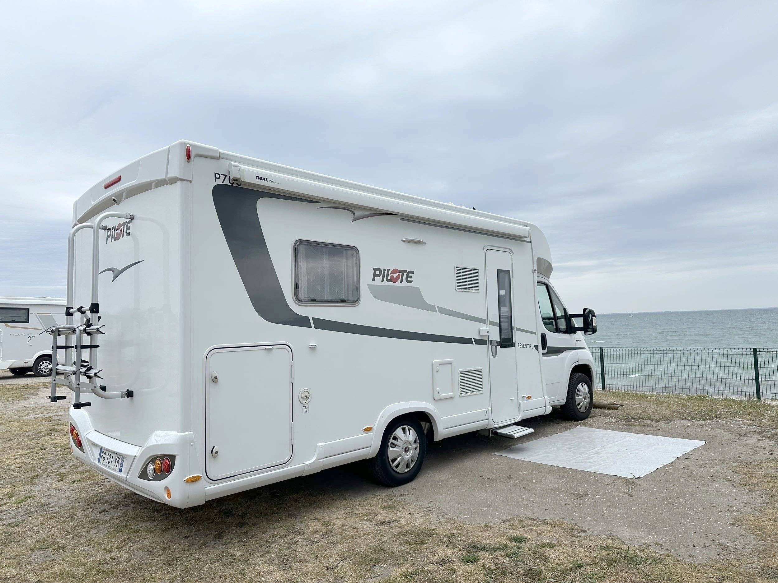 Pilote PILOTE Essentiel P706 C