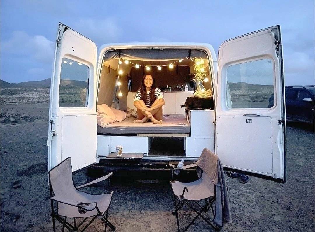 Dinette Ford FORD TRANSIT - Yescapa