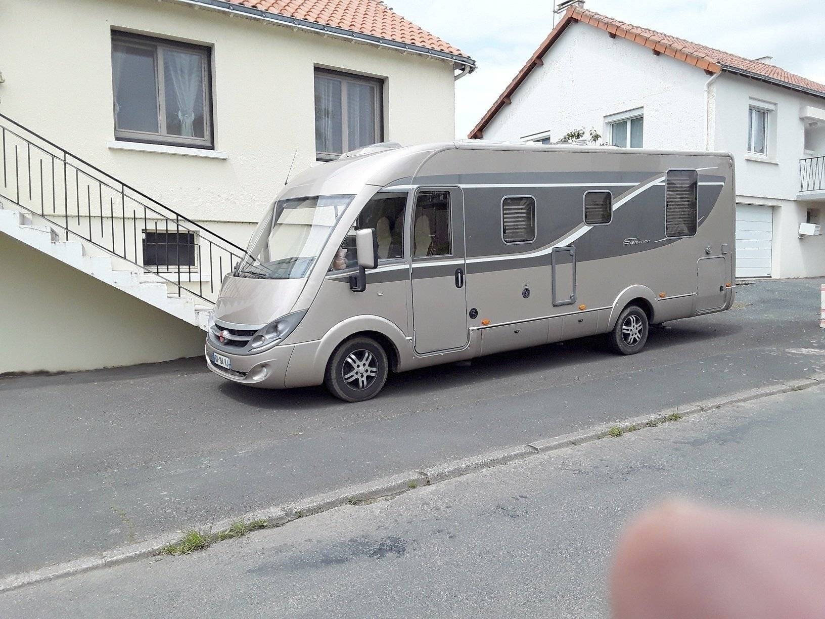 Location Fourgon aménagé  Taden - Hymer free 600 Ducato - 45845 - Yescapa