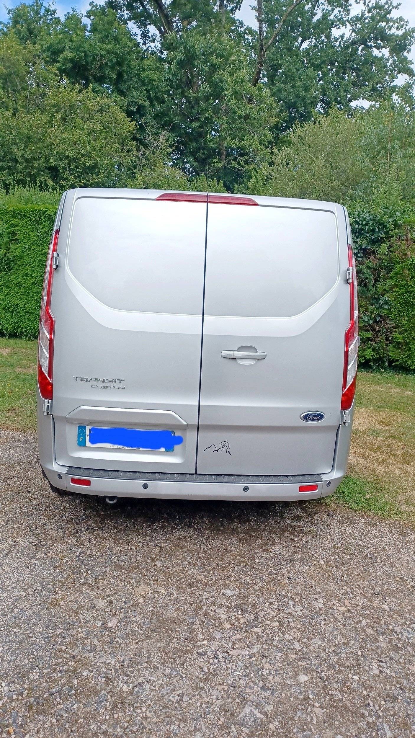 FORD Custom 2,0 l 130 ch