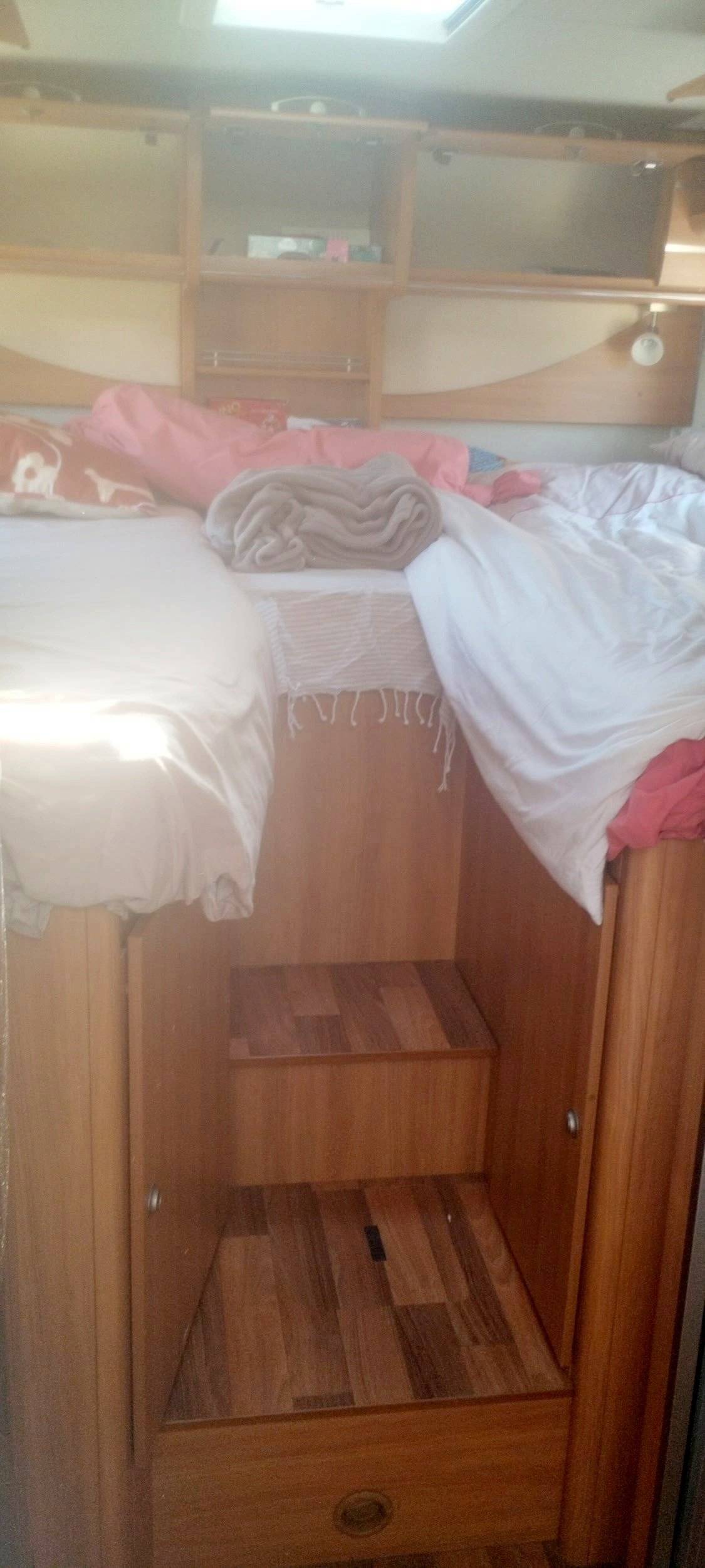 Berth Fiat Ducato 2,2 l Multijet 130 ch. - Yescapa