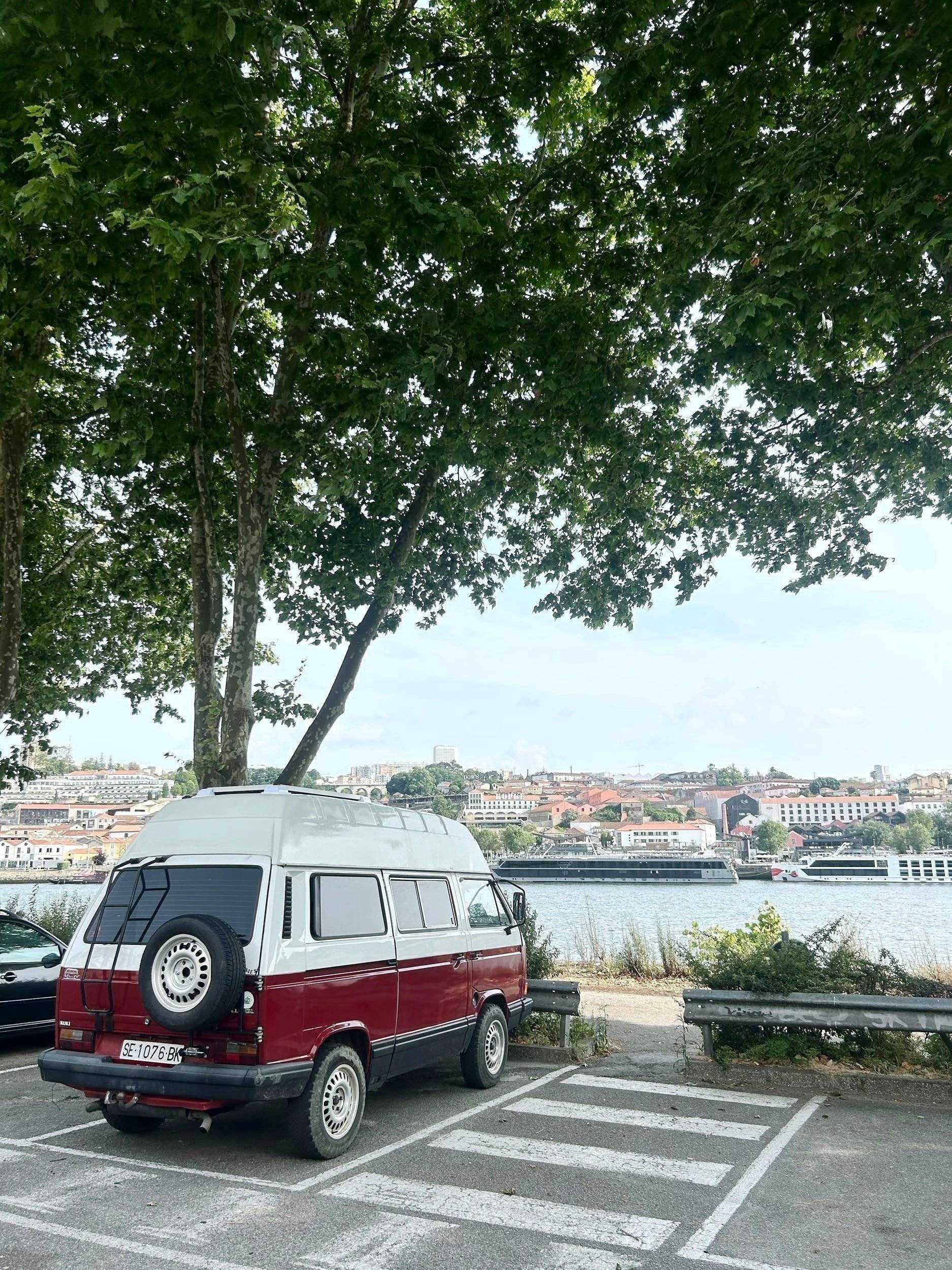 Vista del vehículo ángulo delantero Volkswagen - Yescapa