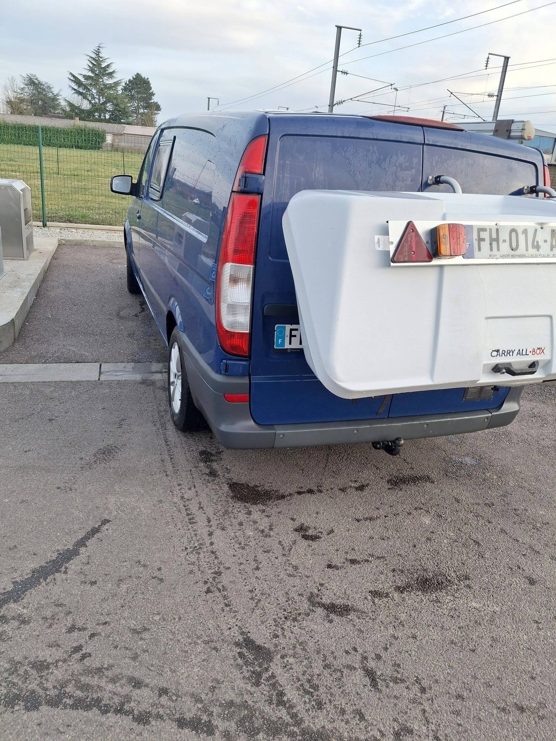 Moncayo VITO 113 CDI