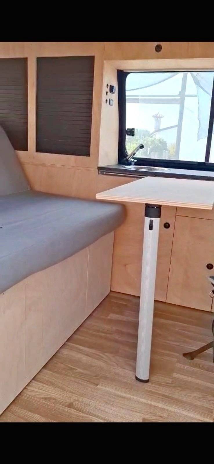 Kochnische Toyota TOYOTA HIACE - Yescapa