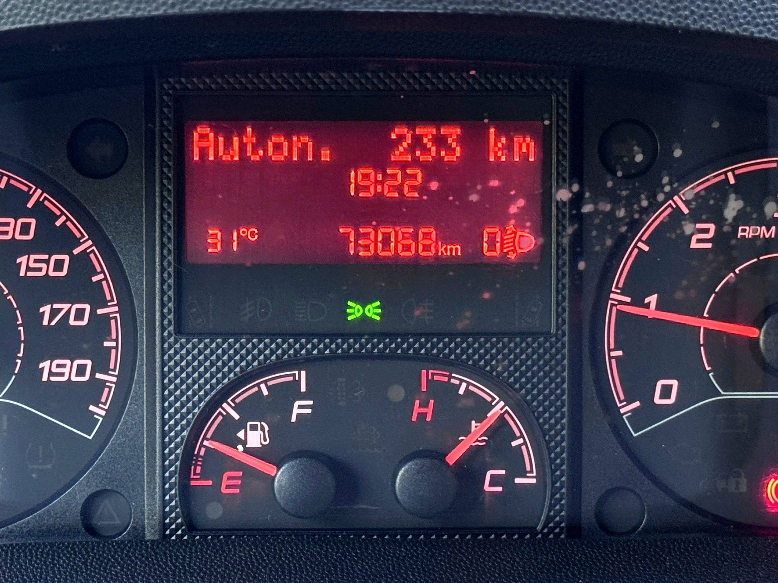 Peugeot Boxer 2,2 l 130 ch