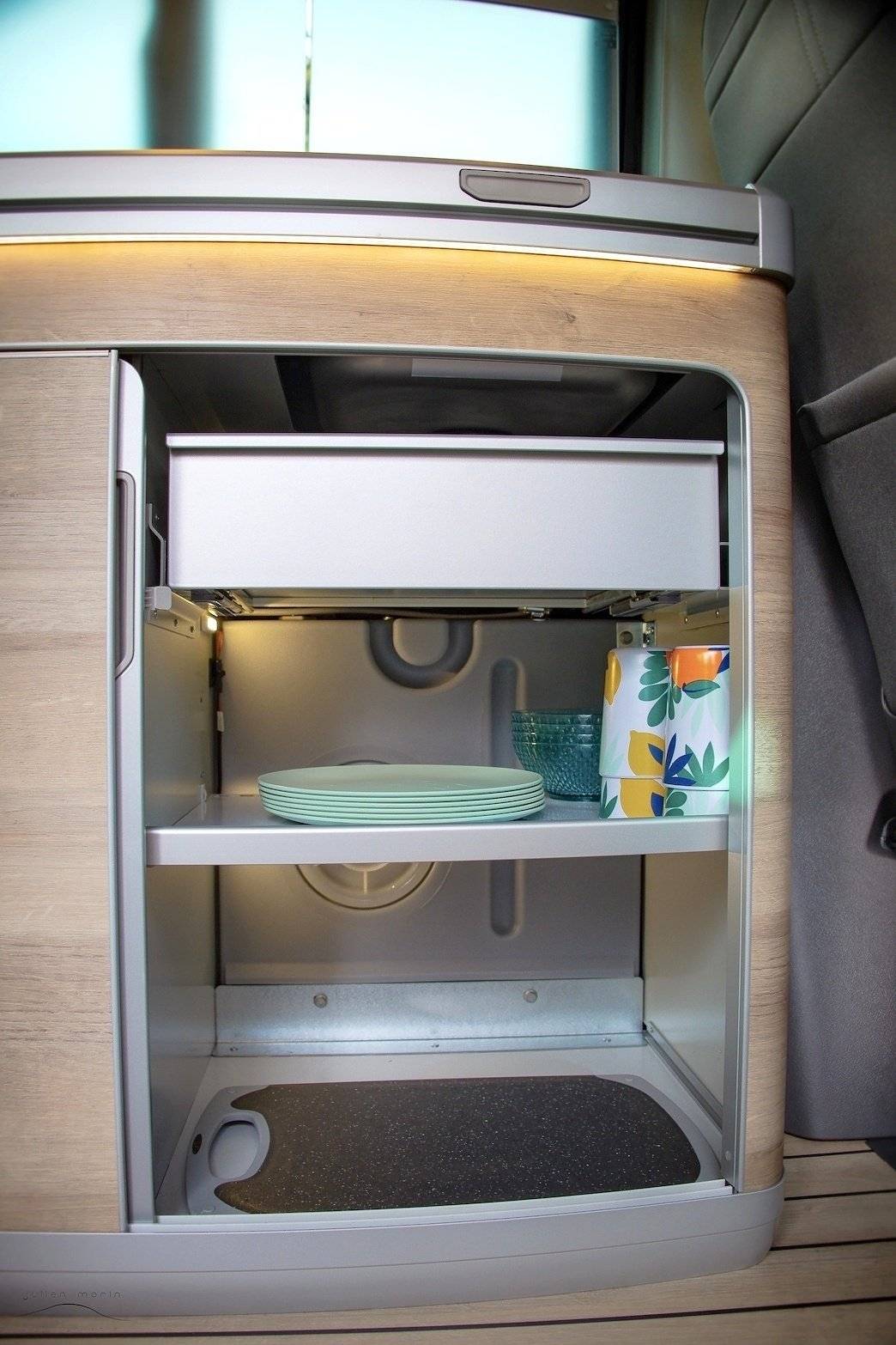 Volkswagen California Ocean Gris