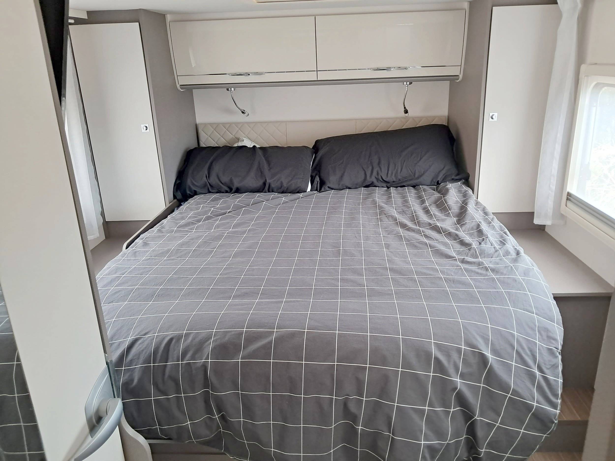 Laika 7010 Ed 50 Ans