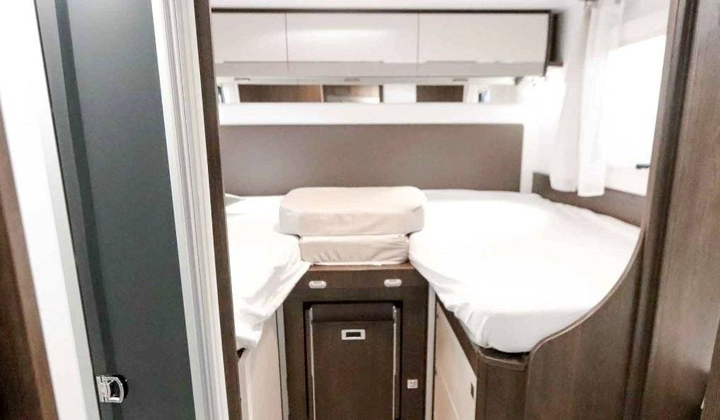 Berth Ford Transit 2,0 l 170 ch - Yescapa