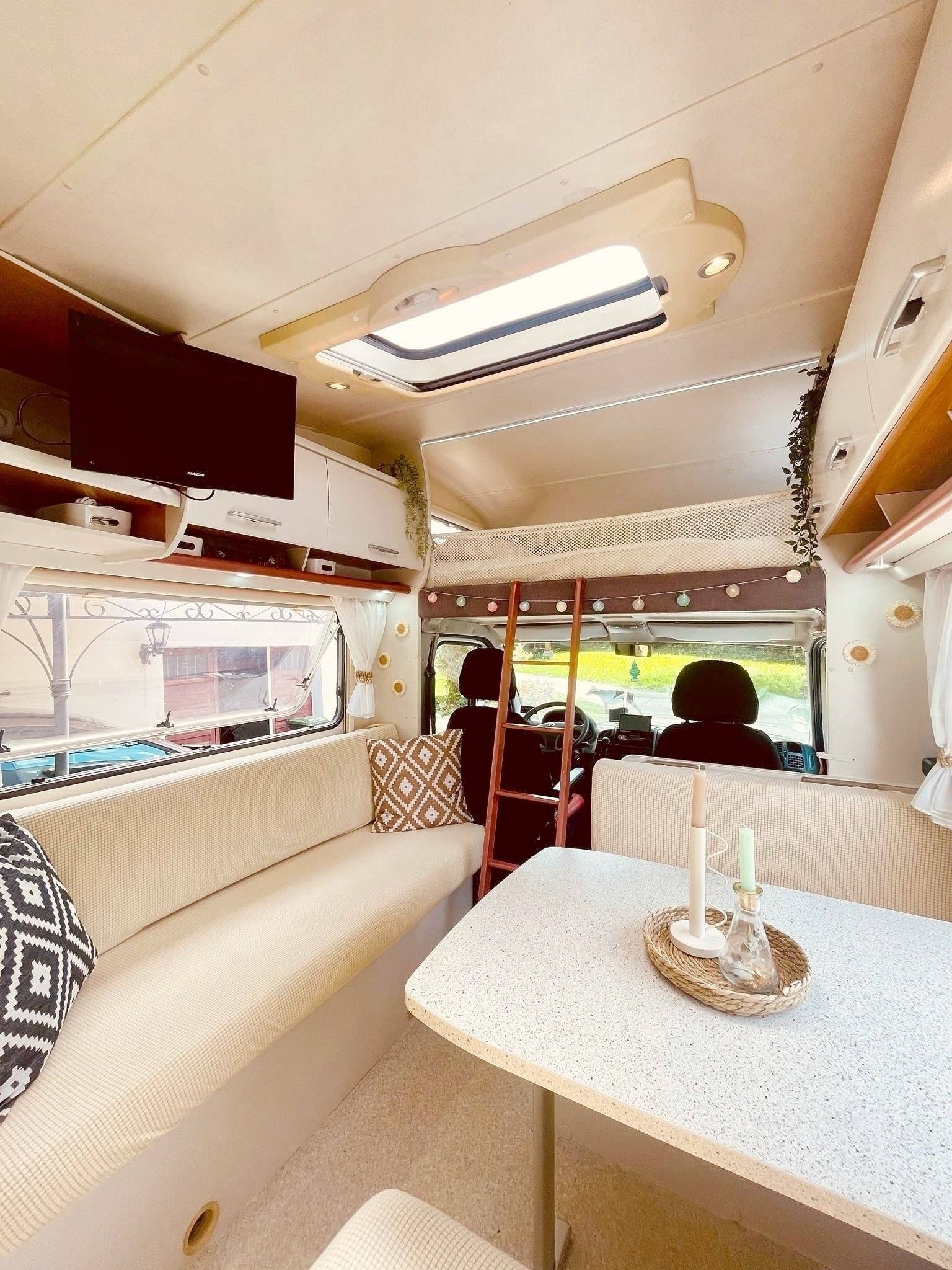Coin repas Fiat Ducato 2,8 l 115 ch/Al-Ko - Yescapa