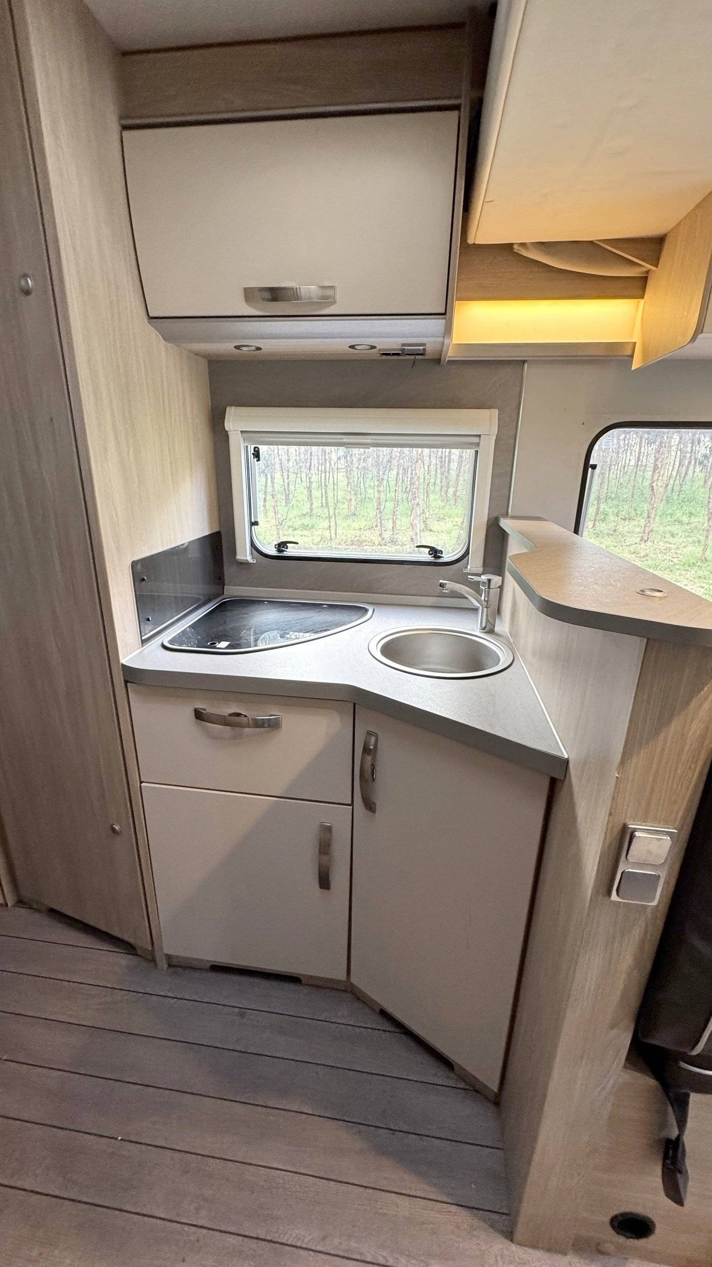 Weinsberg Carasuite 650 MF