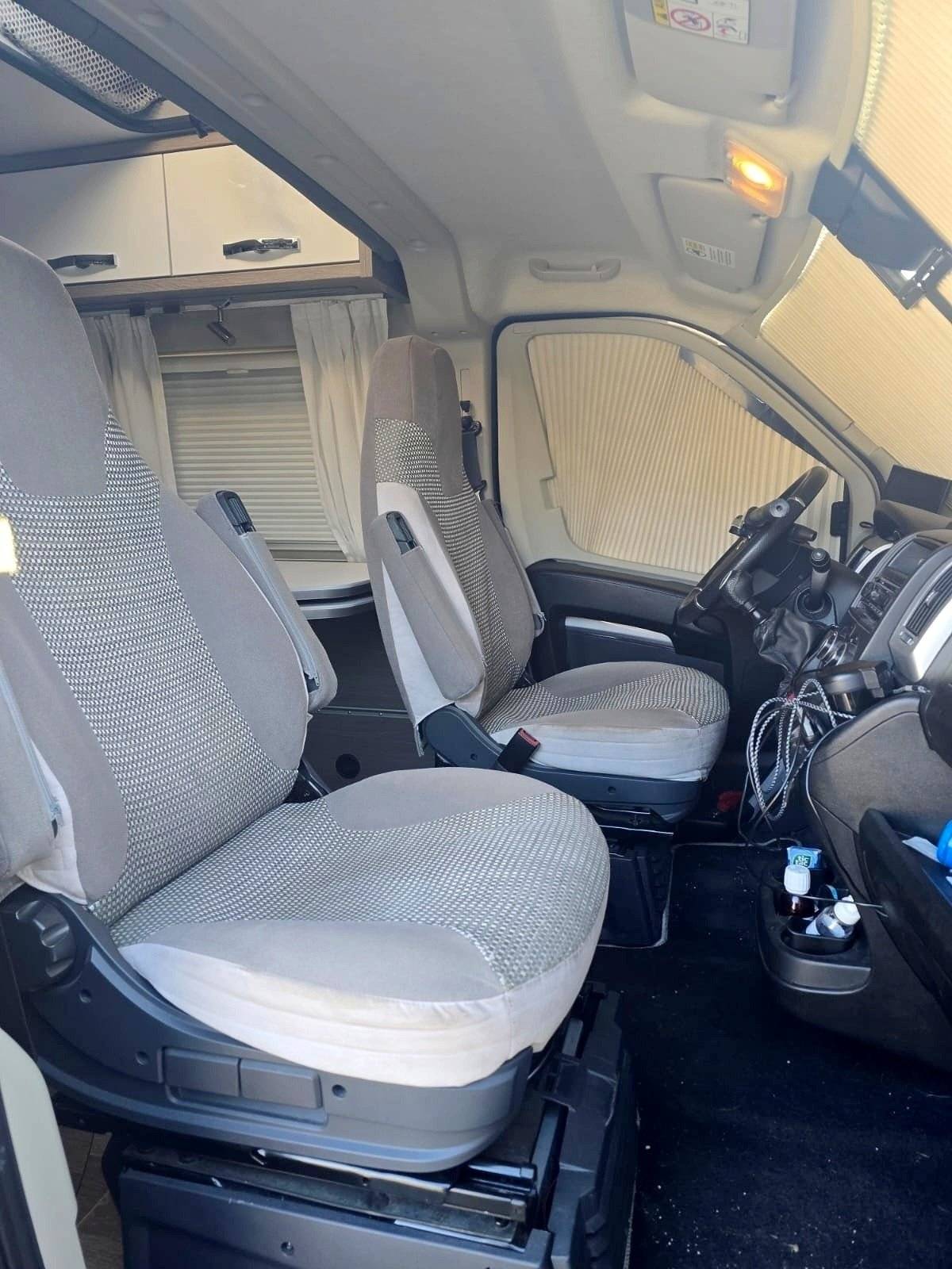 Pössl Jumper 2,2 l 150 ch